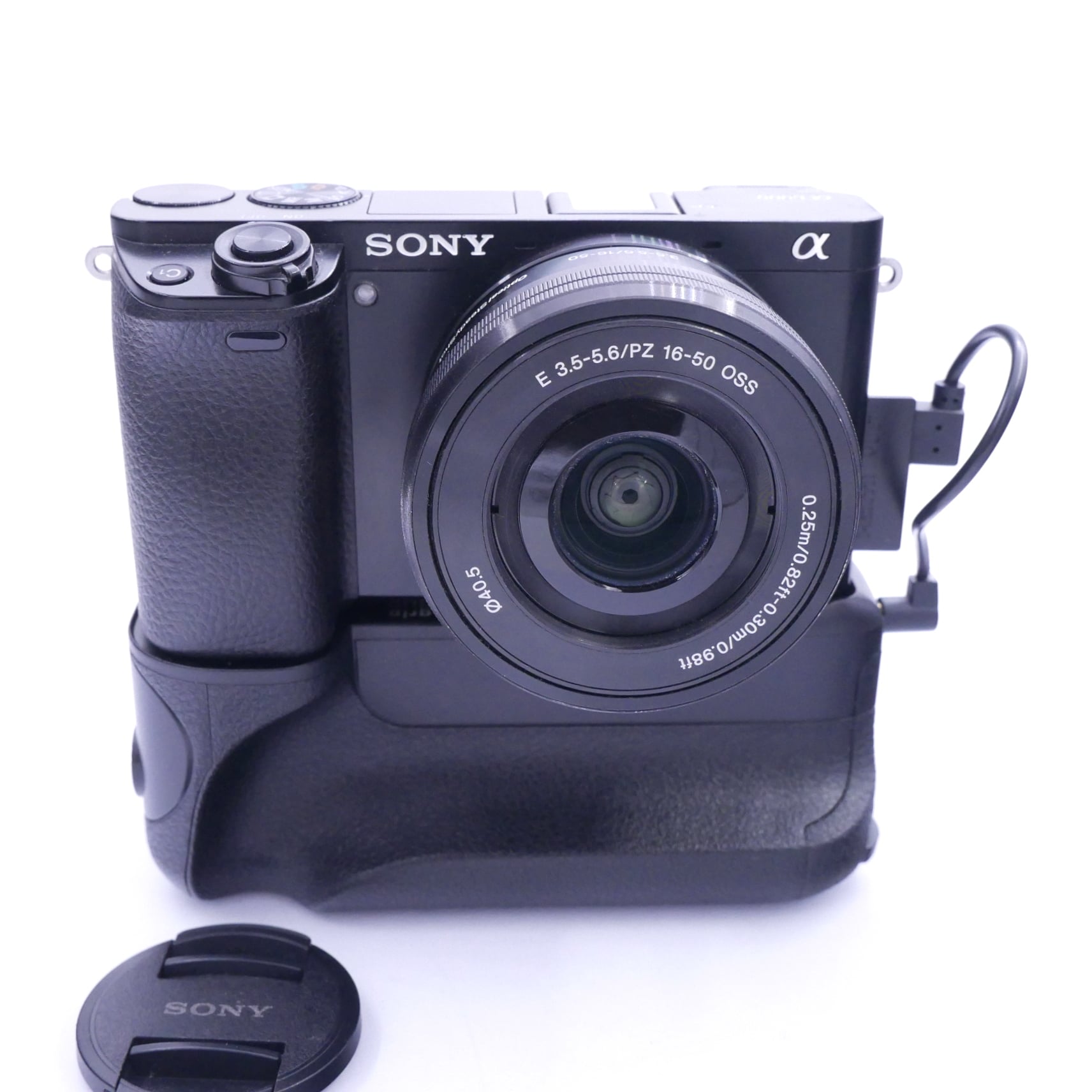 Best image for Sony A6000 + Battery Grip + 16-50mm 123,300 Frames