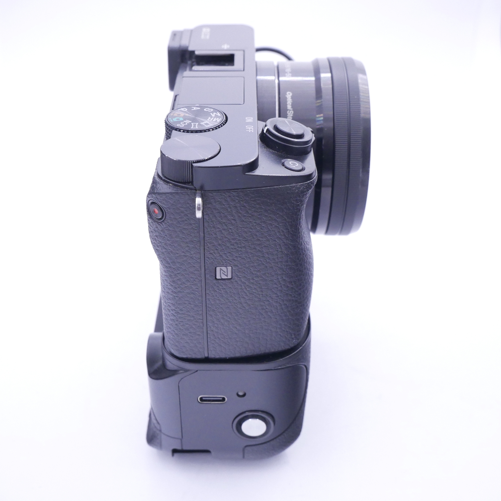 S-H-DWUFAU_4.jpg - Sony A6000 + Battery Grip + 16-50mm 123,300 Frames - Image 1