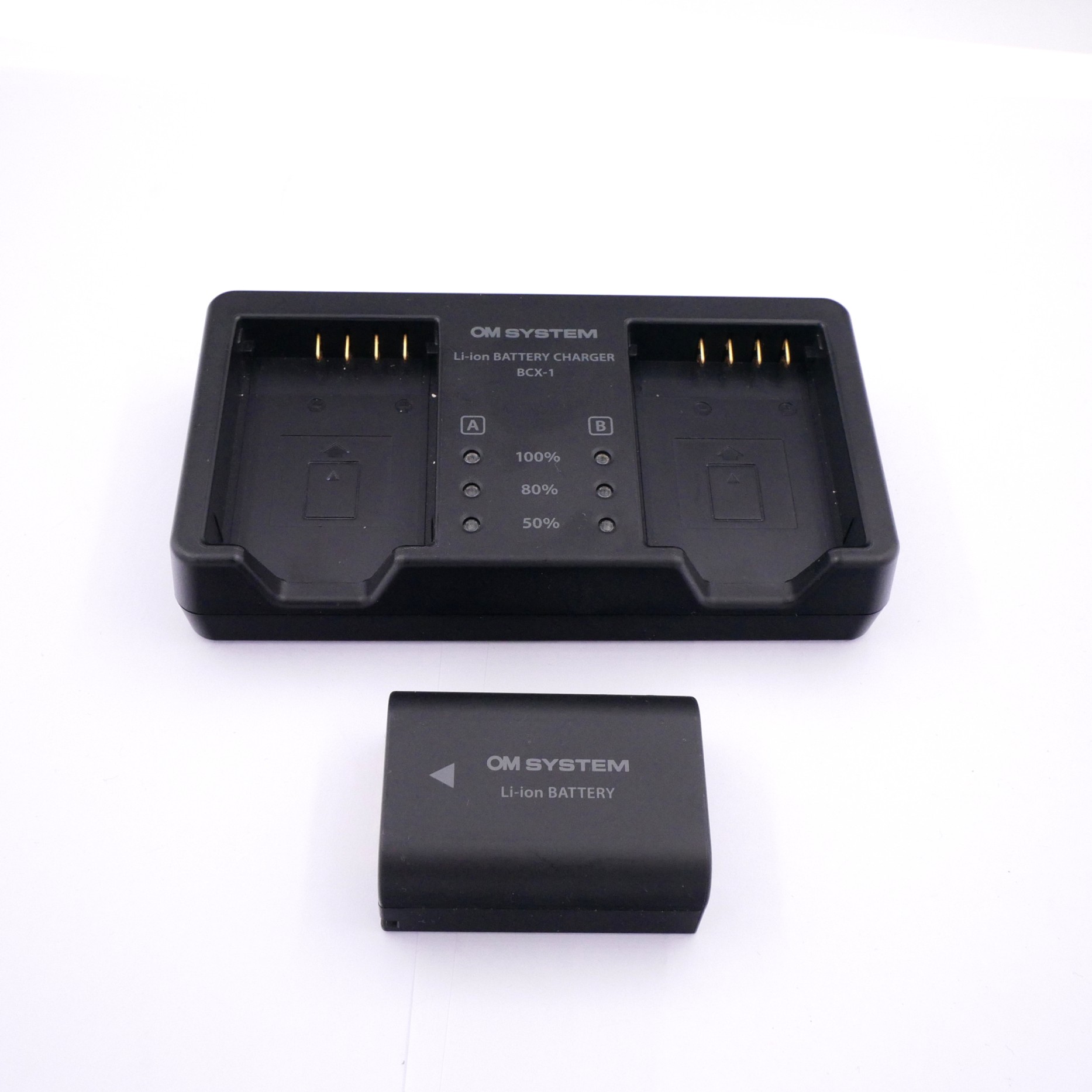 OM System BCX-1 Dual Battery Charger+ Battery