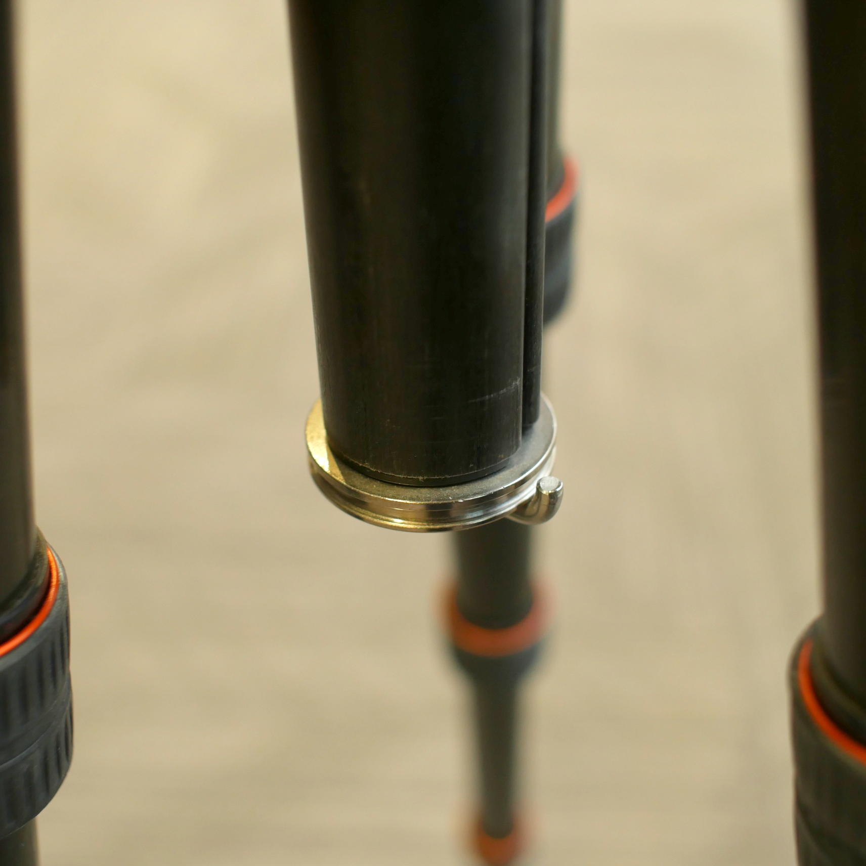S-H-EDEHFP_4.jpg - Gitzo GT3840C Basalt Compact Tripod  - Image 4