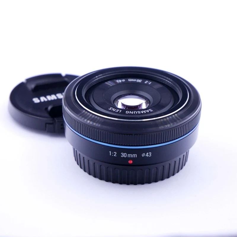 Samsung AF 30mm F2 NX Pancake Lens - Best Available Image