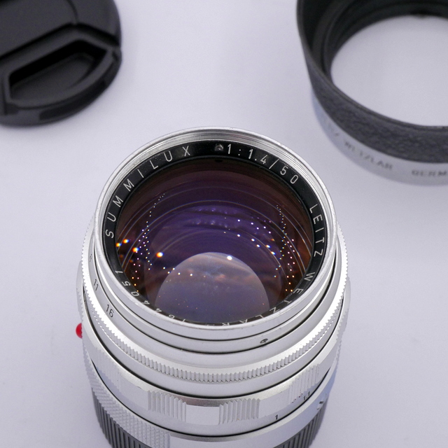 S-H-F7XNJ9_2.jpg - Leitz MF 50mm F/1.4 Summilux Lens in M Mount + Leitz XOOIM Hood - Thumbnail 1
