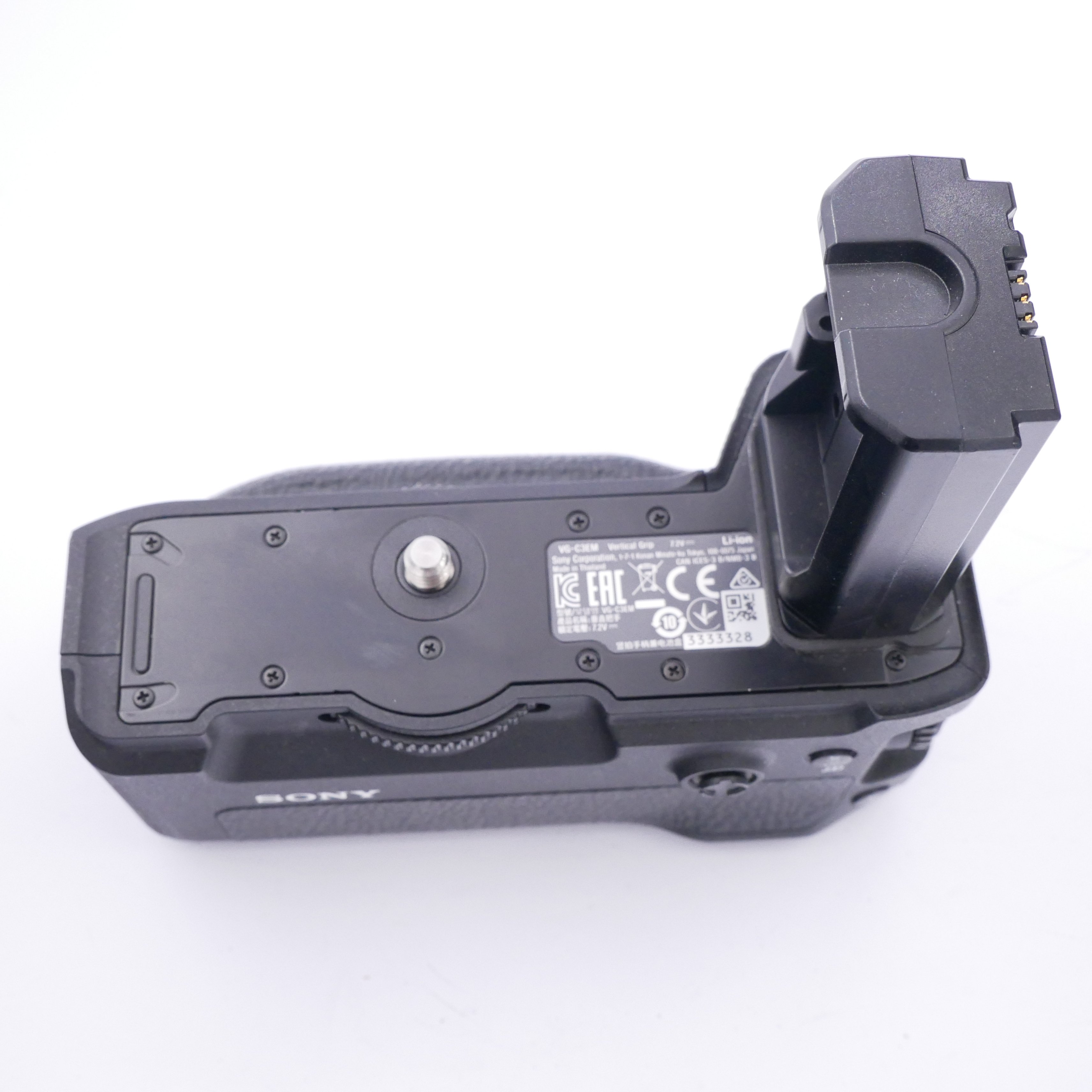 S-H-FFP7LE_2.jpg - Sony VG-C3EM Vertical Grip (was $395)  - Thumbnail 2
