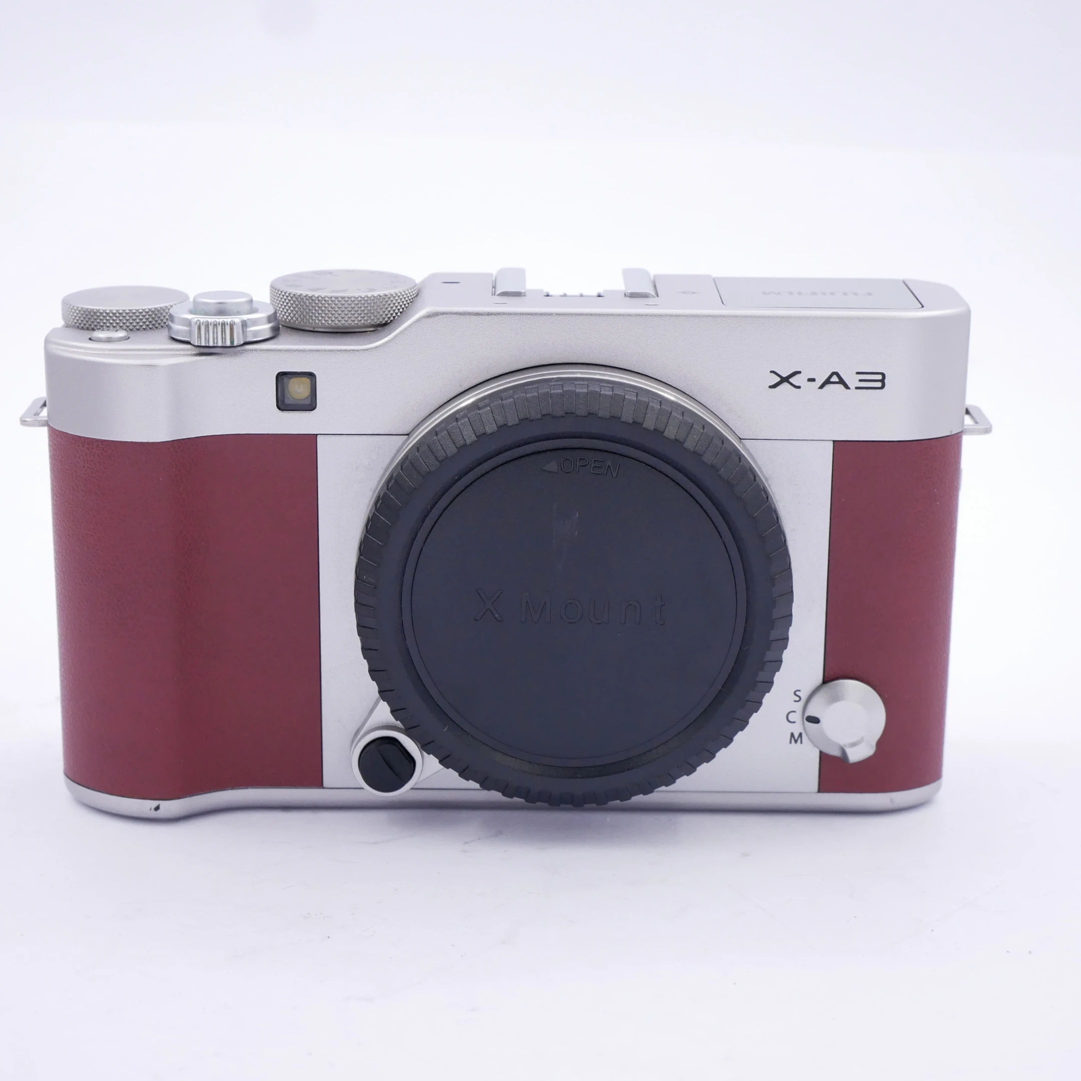 Best image for Fujifilm X-A3 Body Only