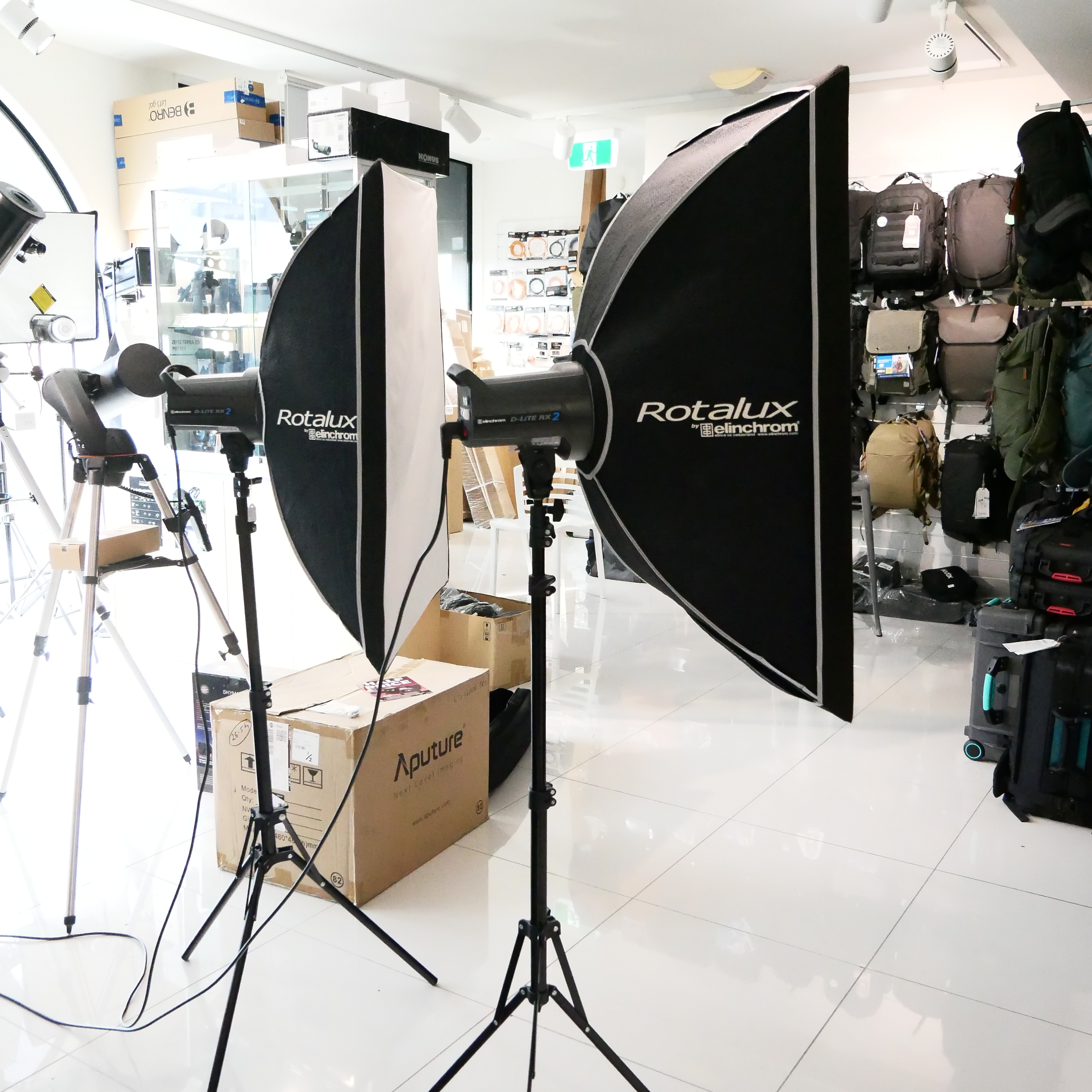Elinchrom D-Lite RX 2 Softbox To Go Set - Best Available Image