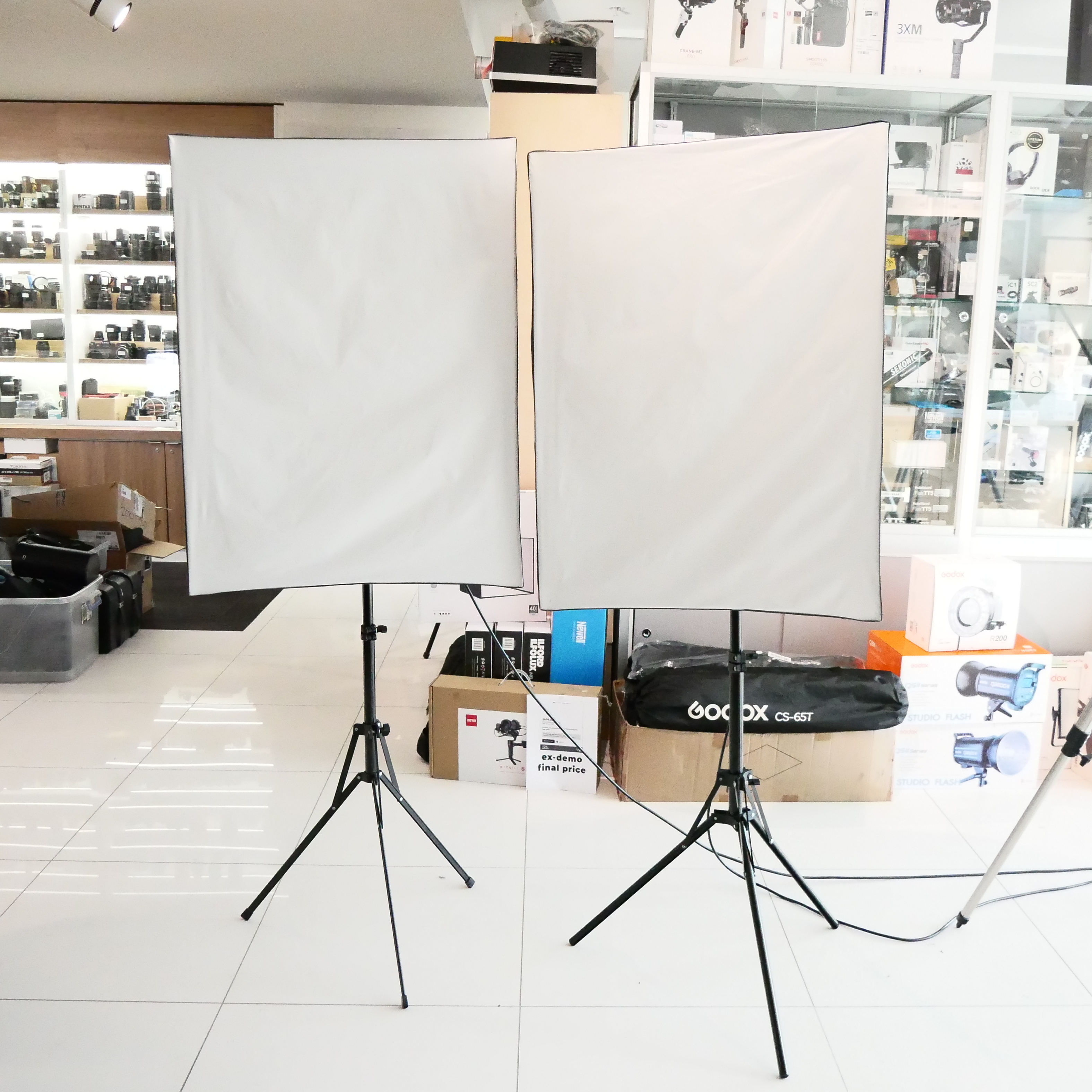 S-H-FW8WAD_2.jpg - Elinchrom D-Lite RX 2 Softbox To Go Set - Image 3