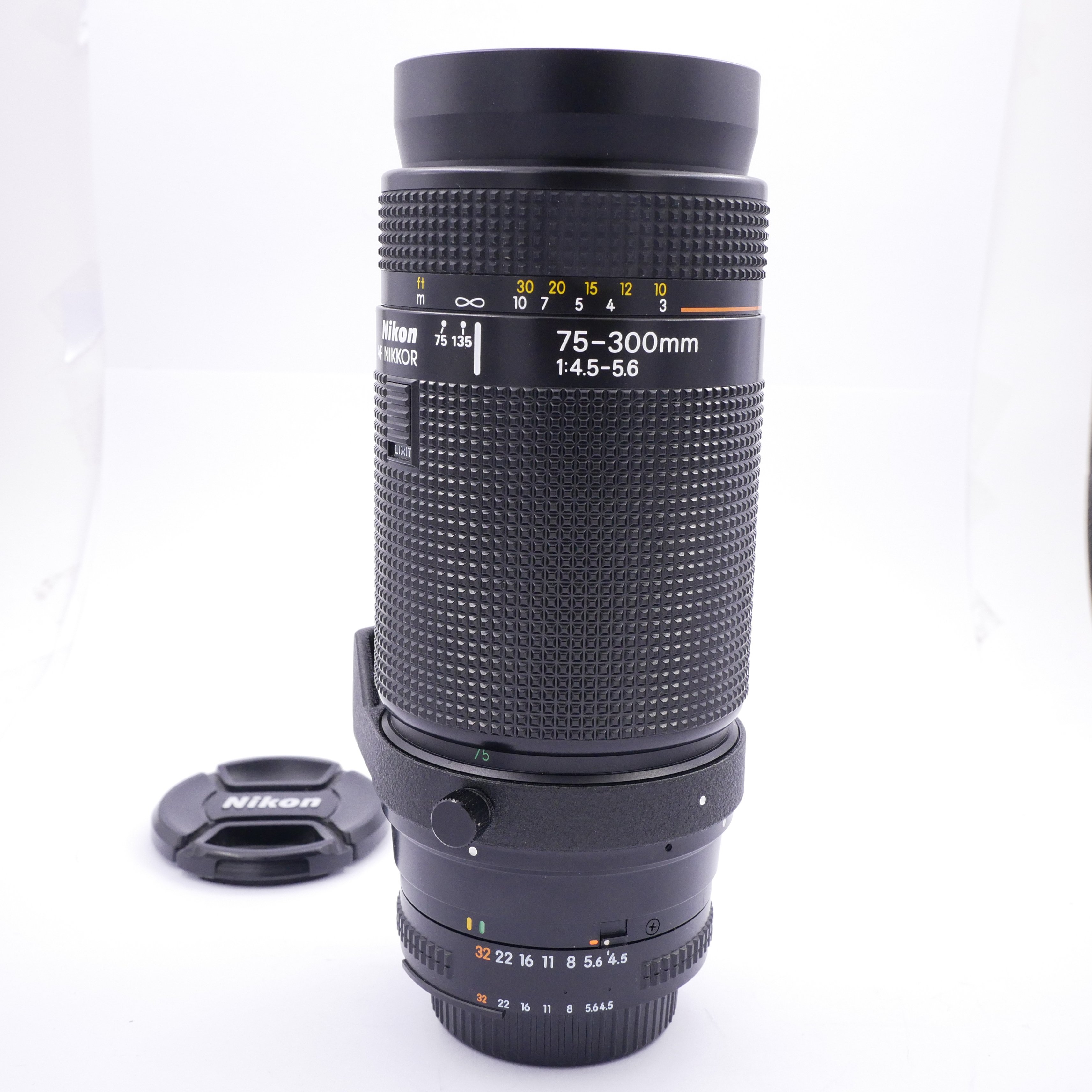 Best image for  Nikon AF 75-300mm F4.5-5.6 Lens "Push & Pull"