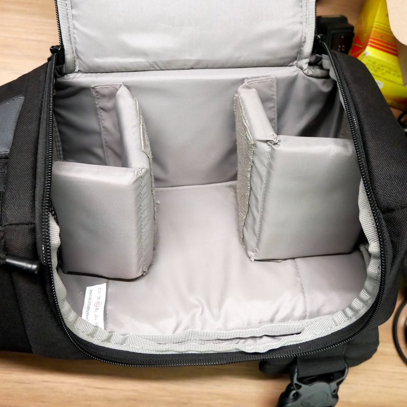 S-H-H5YLC2_3.jpg - Lowepro Slingshot 100 AW - Camera Sling backpack - Image 1