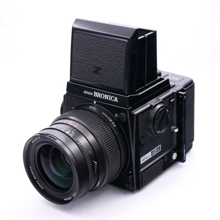 Bronica GS-1 + 80mm F/3.5 + 50mm F/4.5 + 150mm F/4 + 250mm F/5.6 Kit