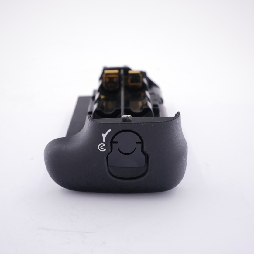 S-H-HNLWLU_3.jpg - Nikon MS-D14 AA Battery Holder for MB-D14  - Thumbnail 1