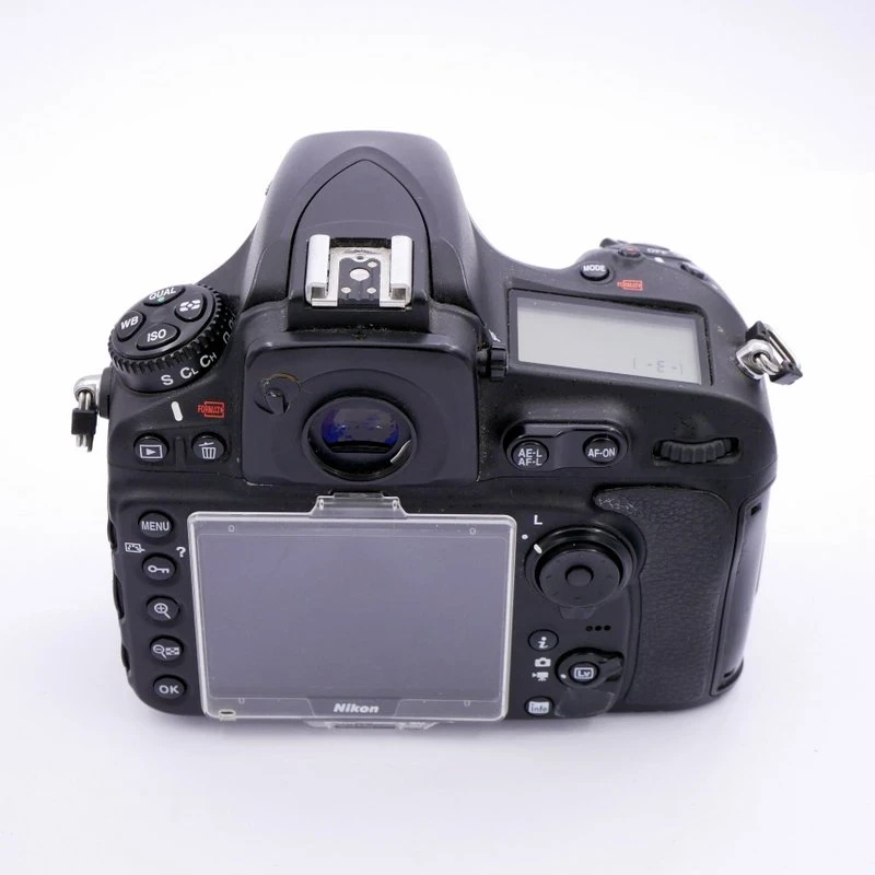 S-H-HRWWL6_3.webp - Nikon D810 Body - 110K Frames - Thumbnail 1