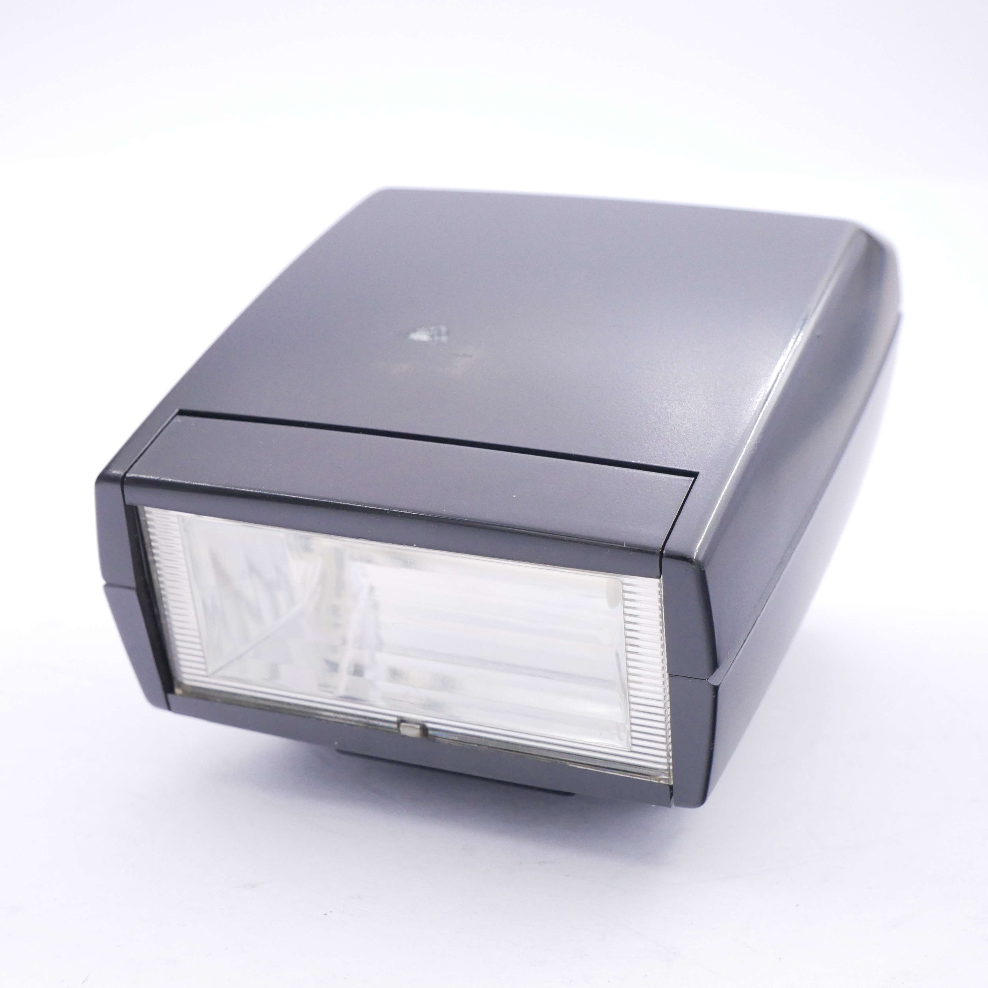 S-H-HSK223_2.jpg - Olympus T32 Flash - Image 2