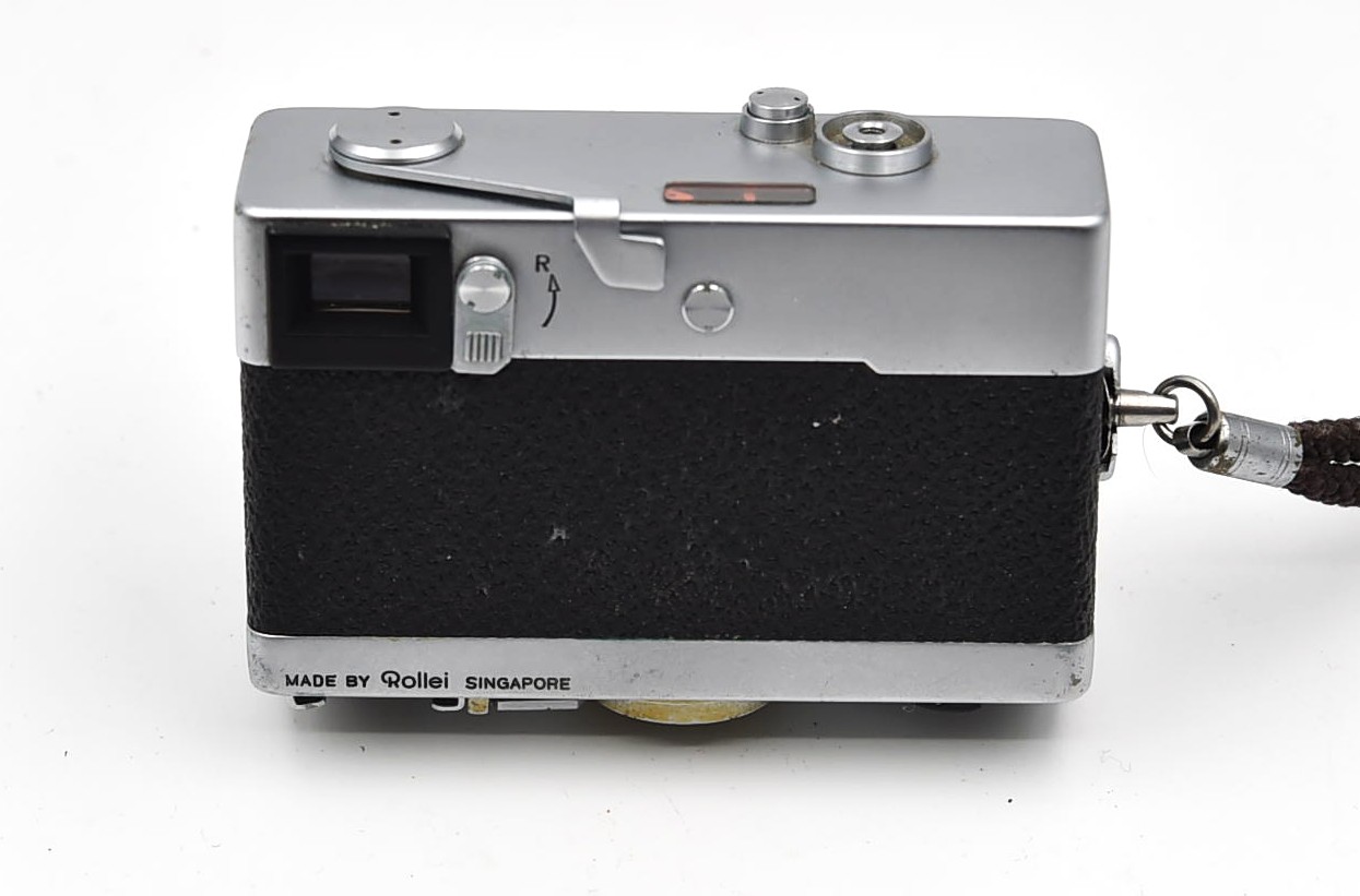 S-H-HSK3AW_3.jpg - Rollei 35s - Image 2