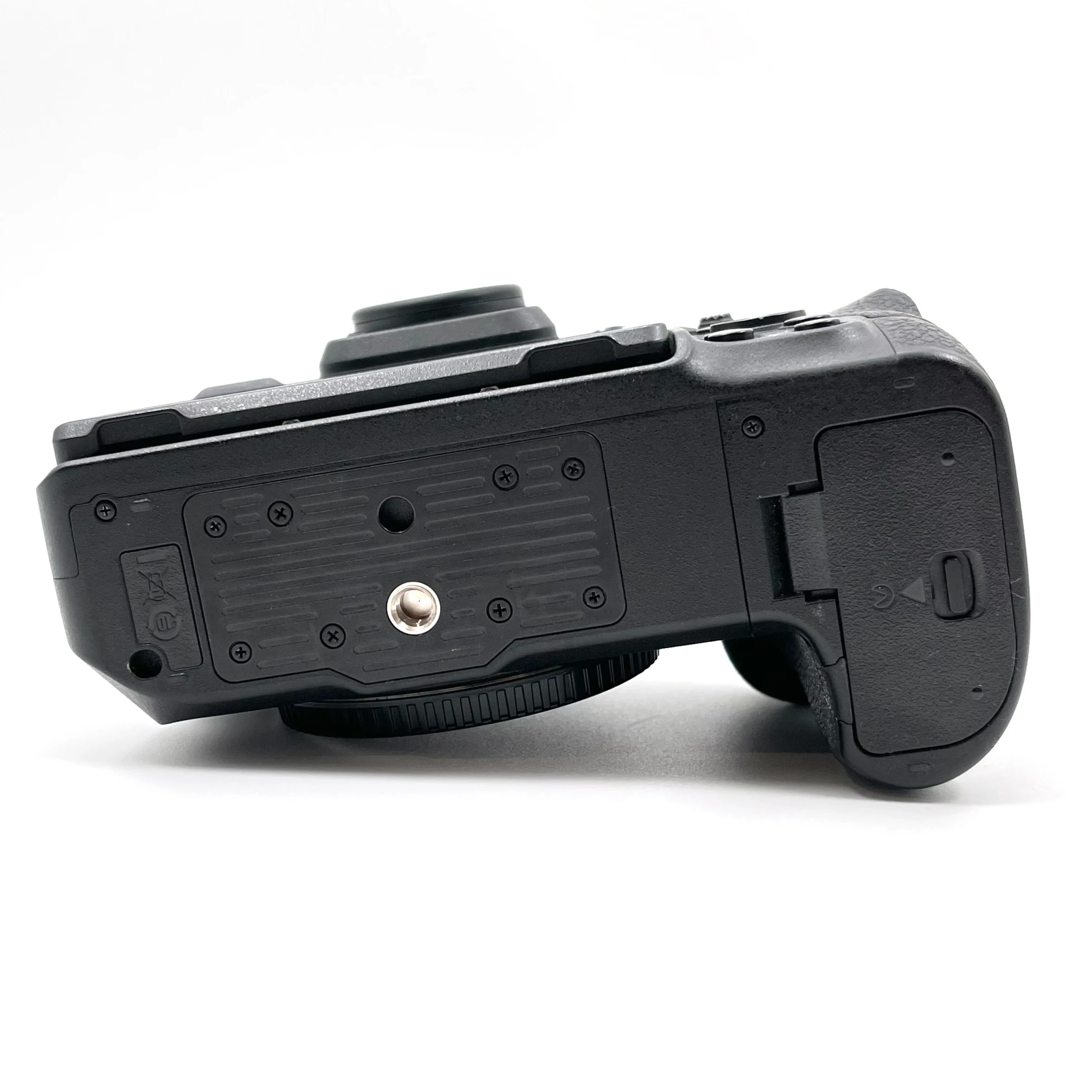 S-H-HTFPJJ_6.webp - Nikon Z8 Body - 75K Frames - Image 5