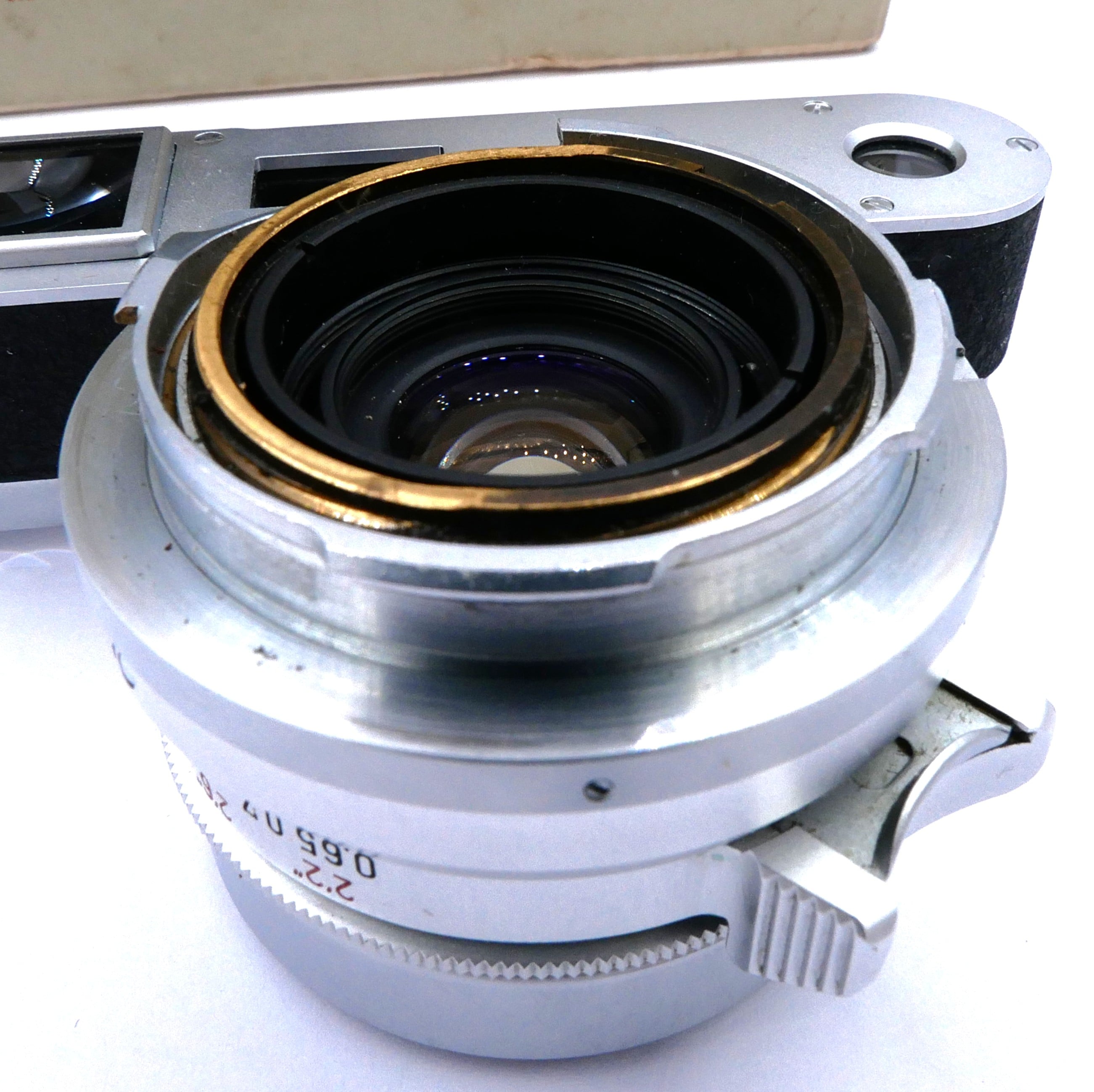 S-H-J5ANEJ_3.jpg - Leica 35mm F/2.8 Summaron Lens - Image 2