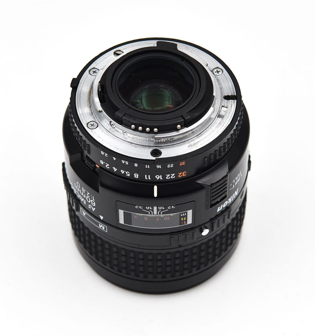 S-H-J6XFTA_3.jpg - Nikon AF60 mm Micro Nikkor F2.8 - Image 1