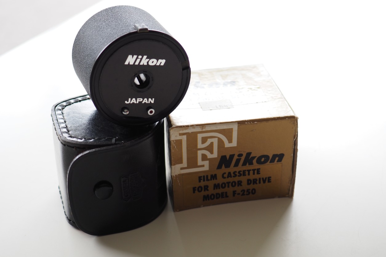 Nikon cassette for 250 shot back, Nikon F