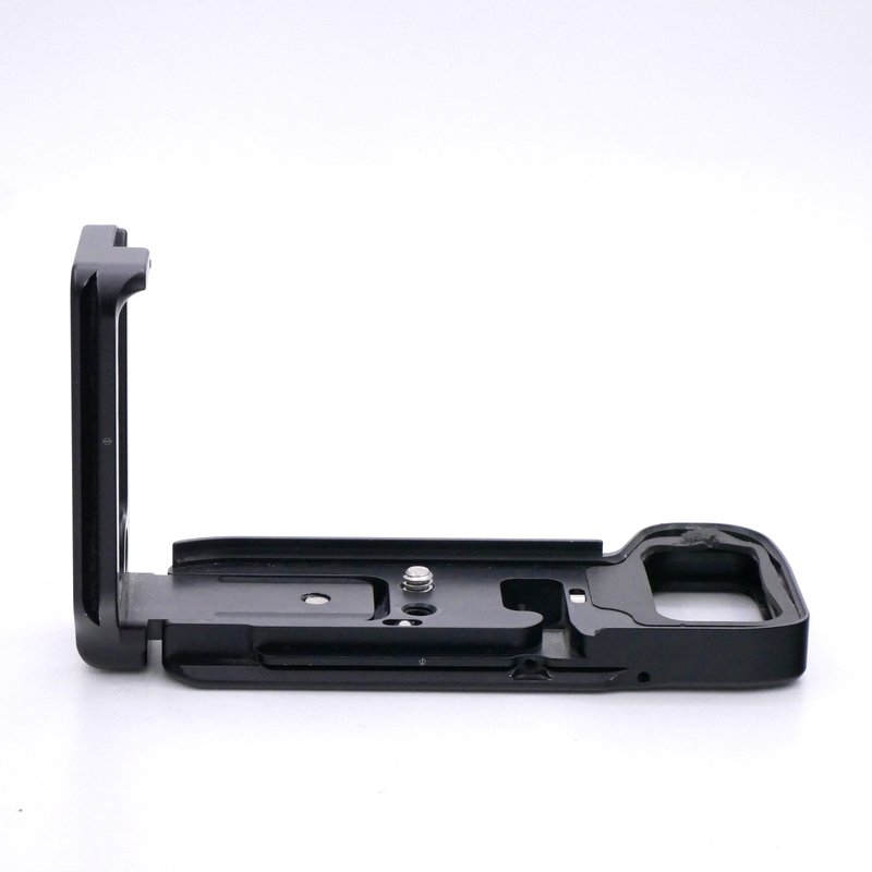 S-H-JMV6LJ_2.jpg - Really Right Stuff L Bracket - BA9E + BA9L Suits Sony a9, a7 III, & a7R III cameras  - Image 2