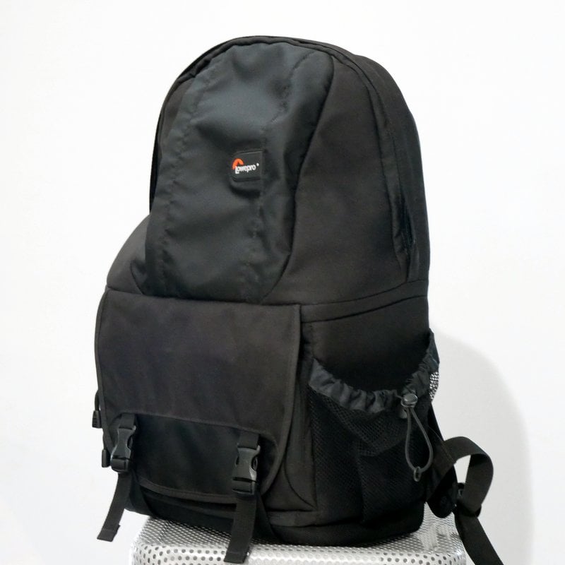 Best image for Lowepro Fastpack 200 - Camera Backpack