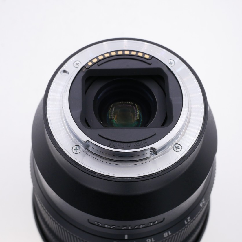 S-H-JTTX2N_7.jpg - Canon EF 16-35mm F2.8 L III USM Lens 