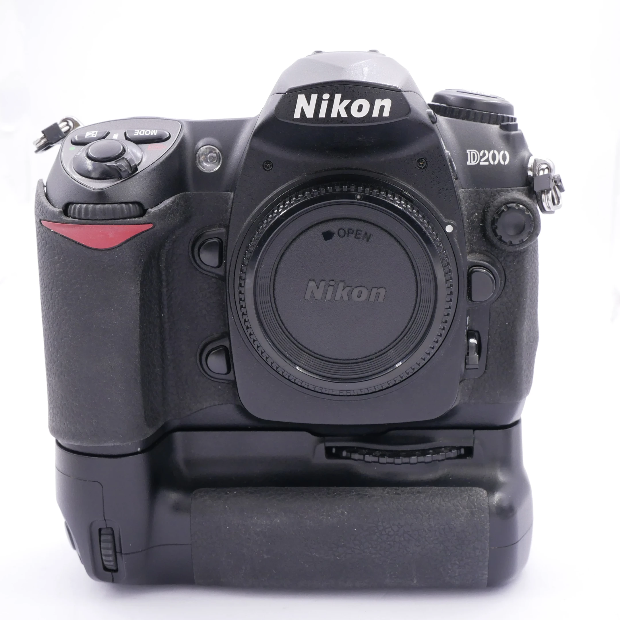 Best image for Nikon D200 + MB-20 Battery Grip (64K frames)