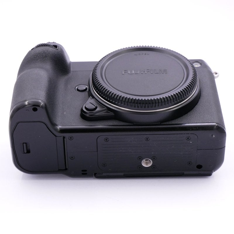 S-H-K6ASWW_3.jpg - Fujifilm GFX50S II Body - Only 4.5K Frames! - Thumbnail 2