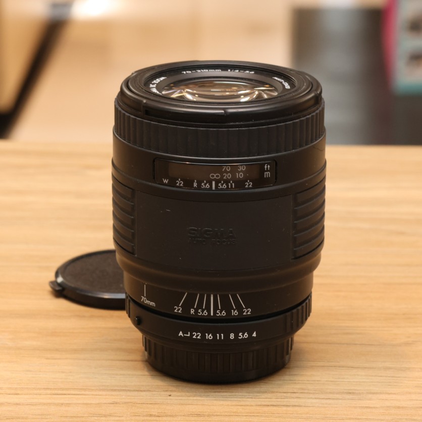 Sigma AF 70-210mm F/4-5.6 For Pentax K-Mount