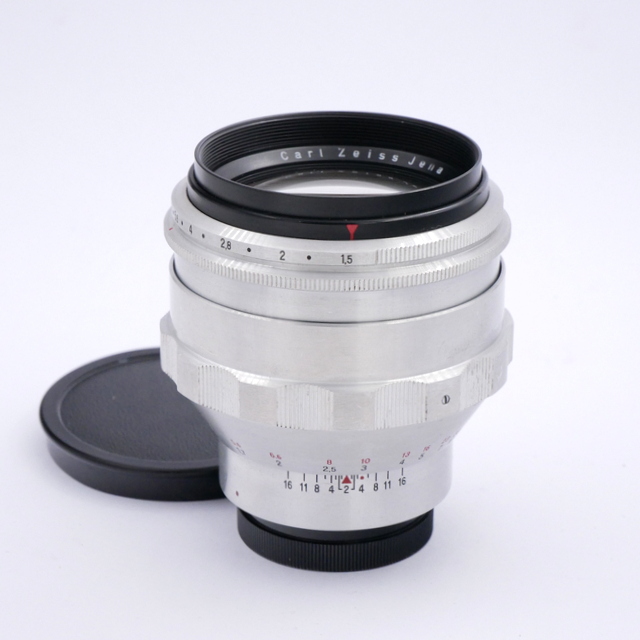 Zeiss MF 75mm F/1.5 Biotar Lens - Best Available Image