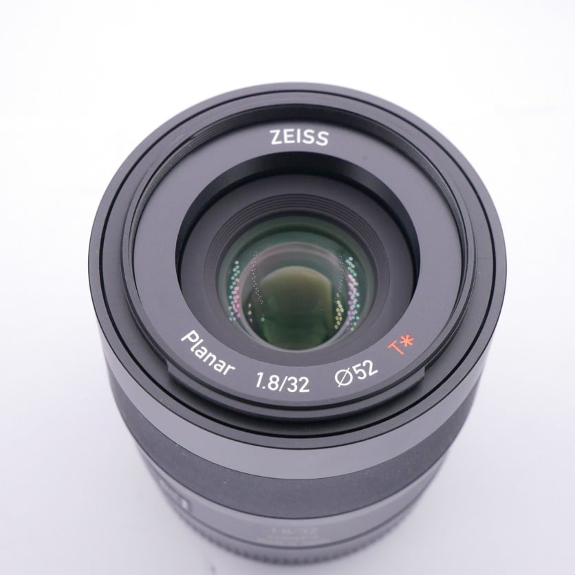 S-H-KXF5A9_2.jpg - Zeiss AF 32mm F/1.8 T* Planar Touit Lens in Sony E Mount (was $829) - Image 1