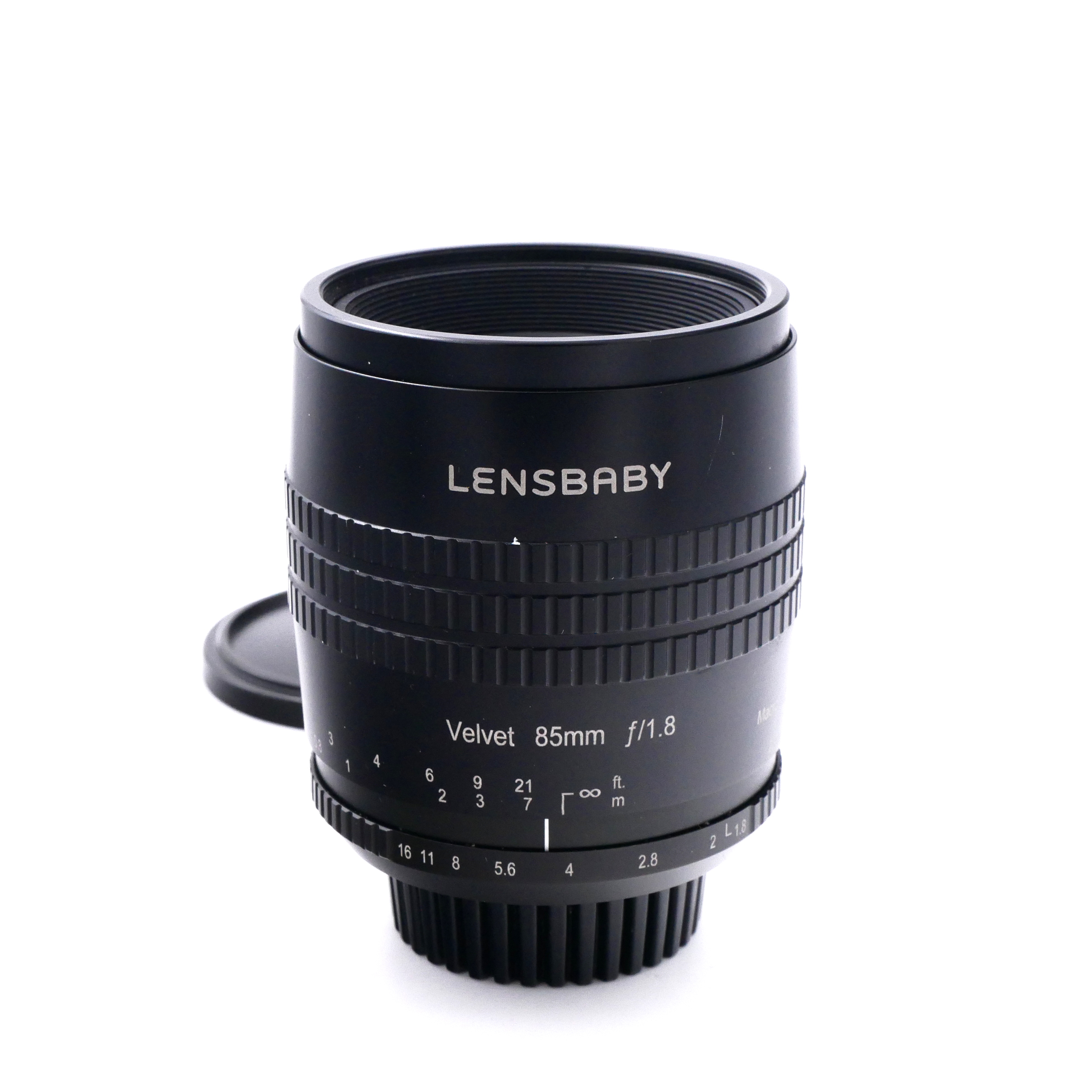 Best image for Velvet MF 85mm F1.8 1:2 Macro Lens with Nikon F mount