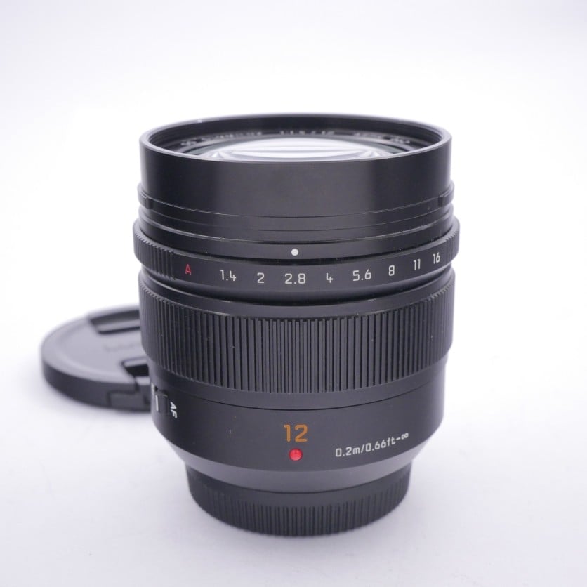 Leica AF 12mm ASPH DG Summilux Lens in Micro 4/3s Mount