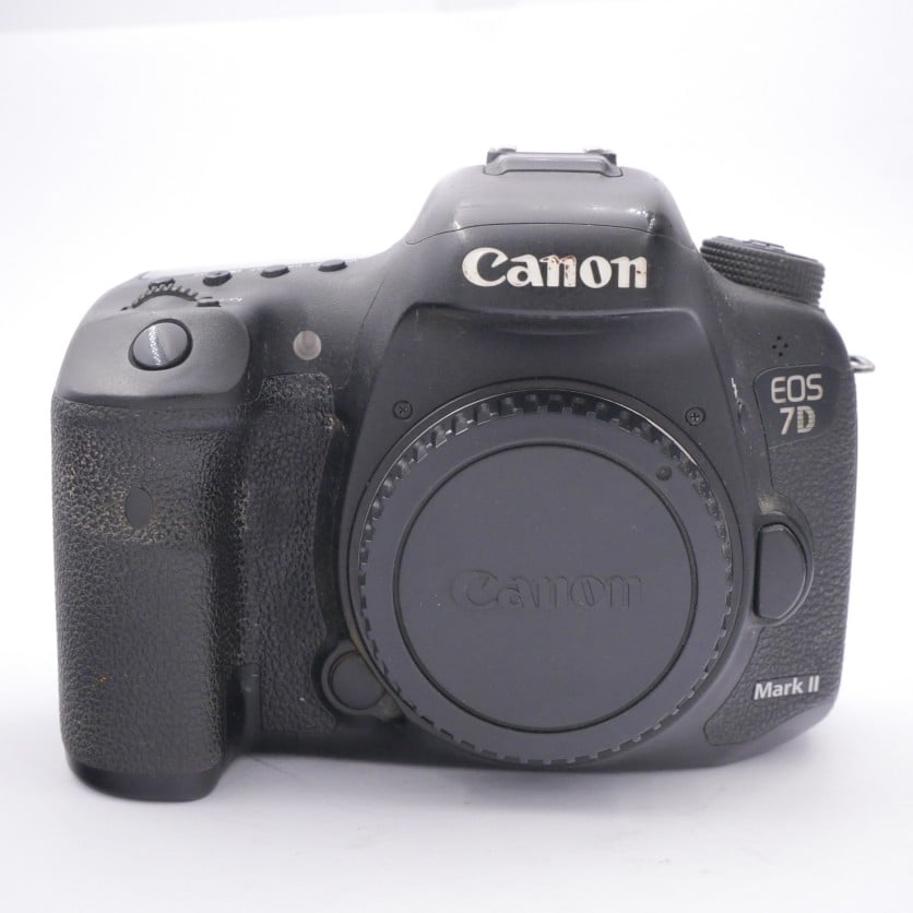 Canon EOS 7D Mk II Body - 117k Frames 