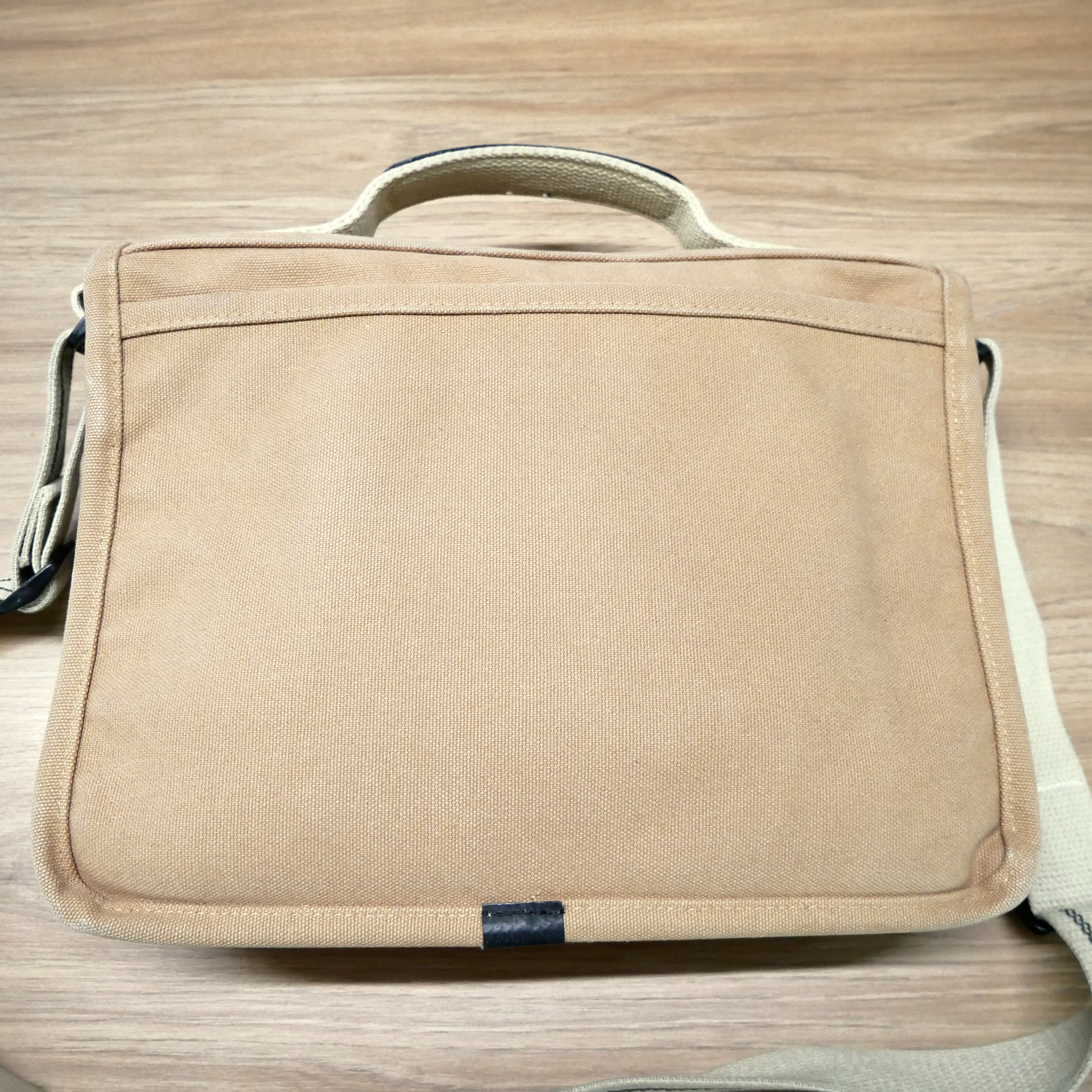 S-H-N2UEUL_7.jpg - Domke Messenger Bag - Image 6