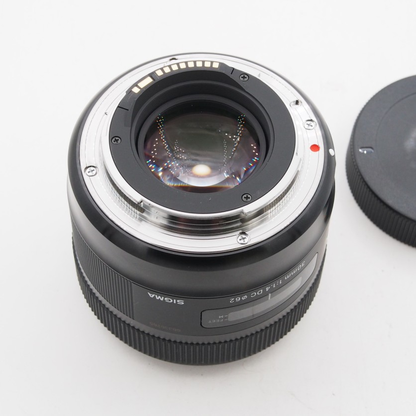 S-H-N3CTYR_3.jpg - Sigma AF 30mm F1.4 DC Art Lens in Canon EFs Mount