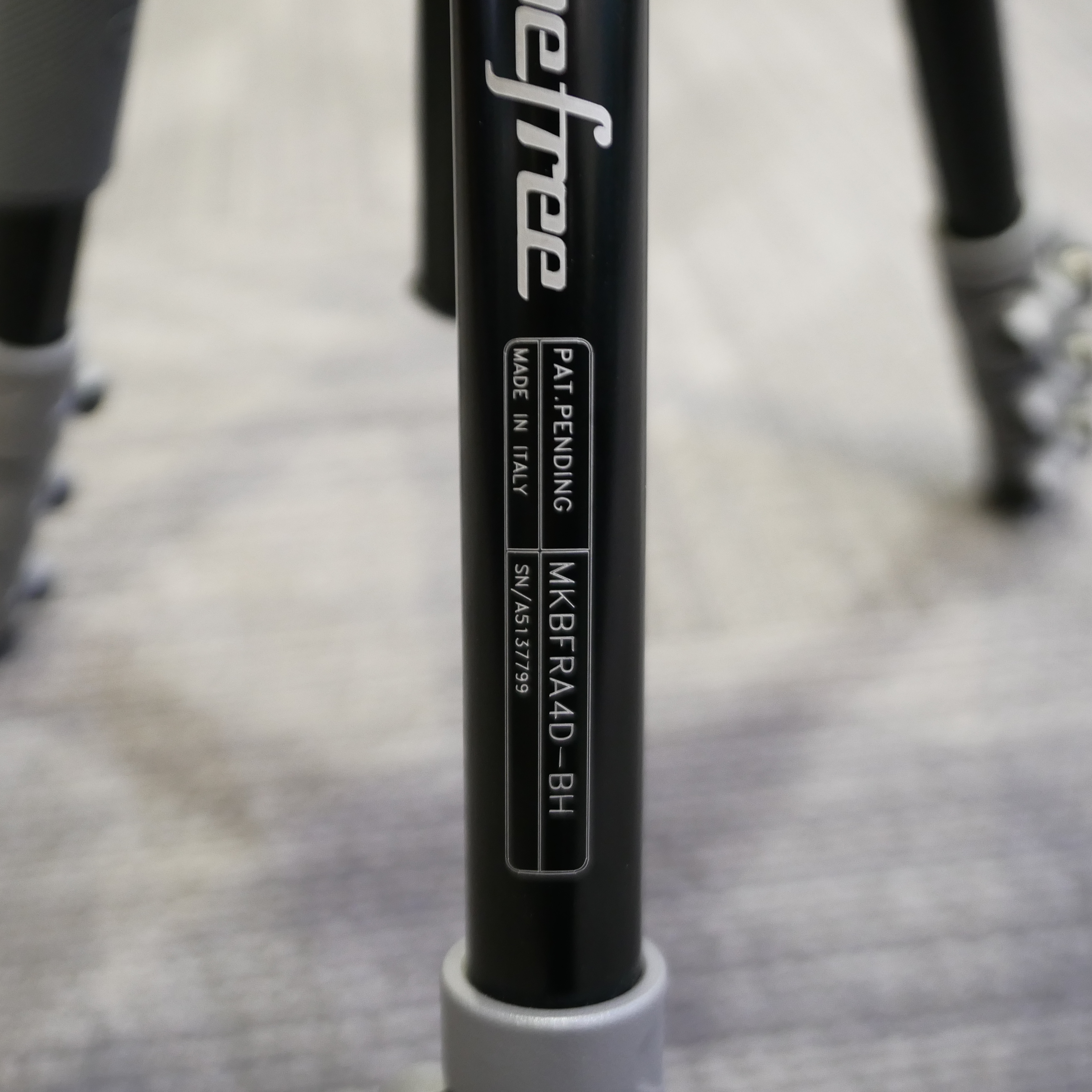 S-H-N4NDRW_4.jpg - Manfrotto Befree MKBFRA4D-BH Tripod - Image 2