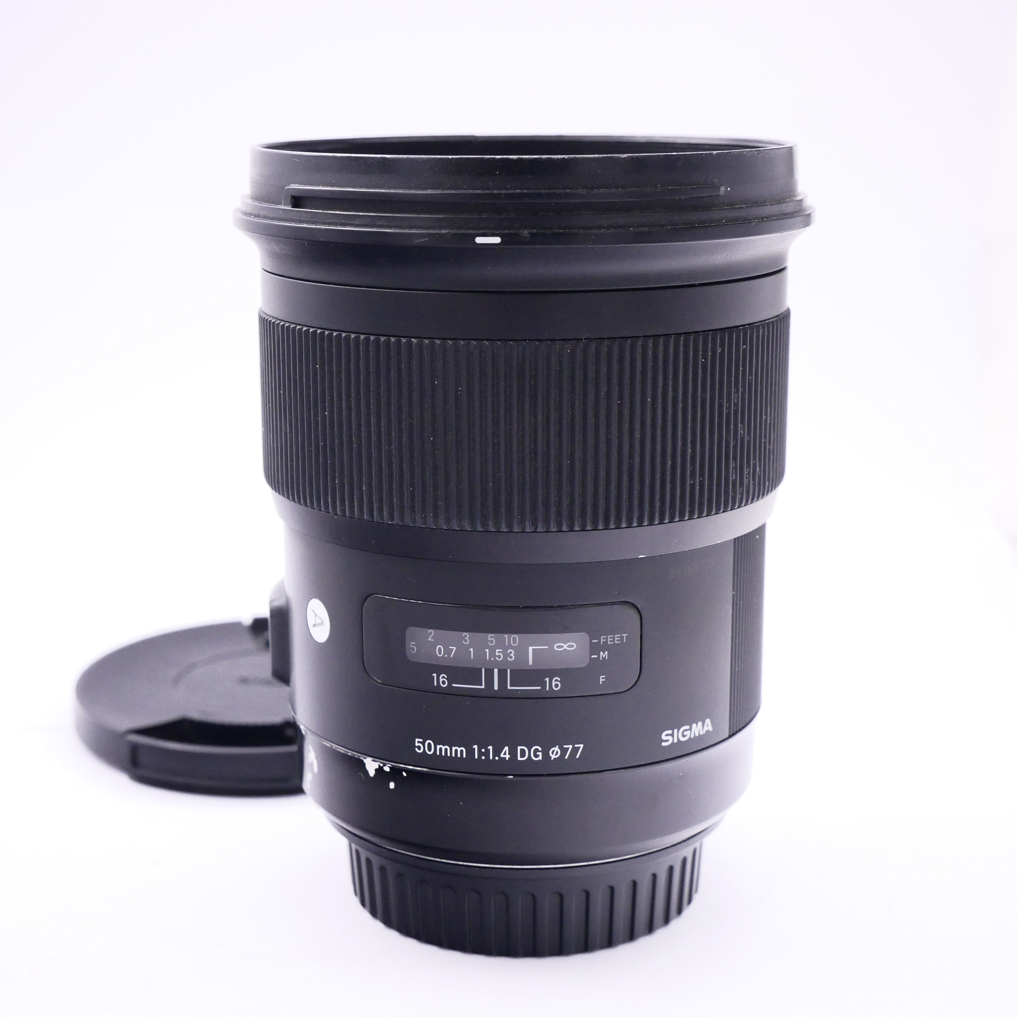 Best image for  Sigma 50mm F1.4 DG Lens for Canon EF-Mount
