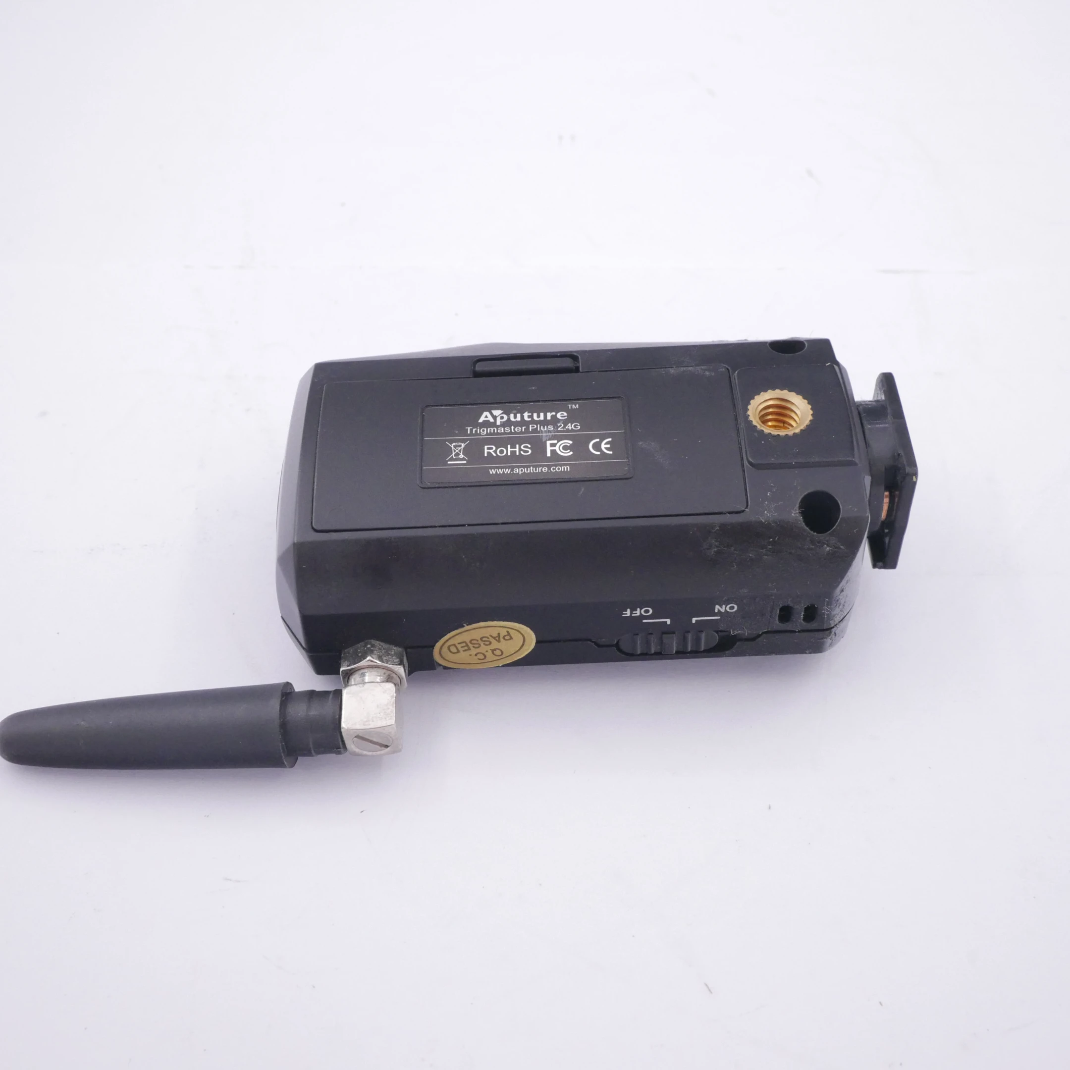 S-H-NCH5E9_2.webp - Aperture Trigmaster Plus Smart Sensing Transceiver for Nikon  - Image 1