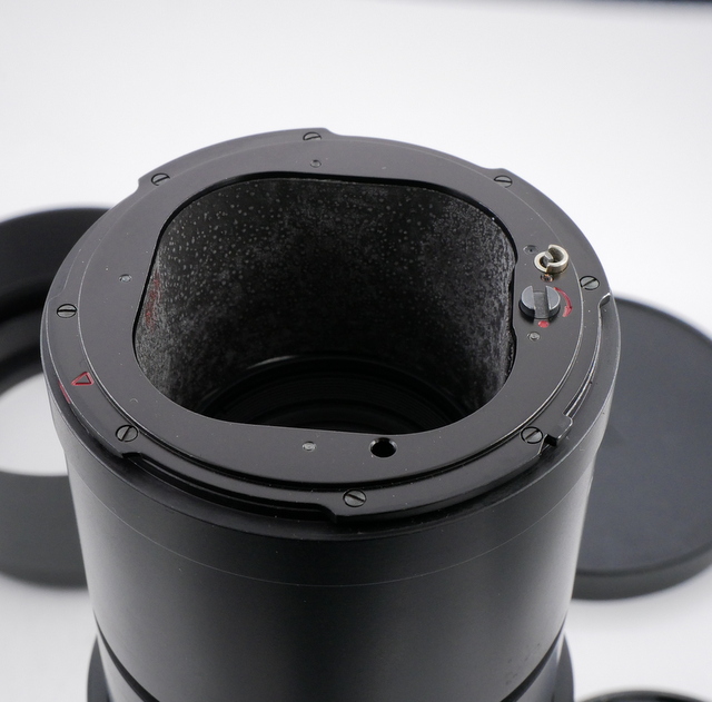 S-H-NCREHS_3.jpg - Hasselblad Schneider Variogon MF 140-280mm F/5.6 C Lens - Thumbnail 3