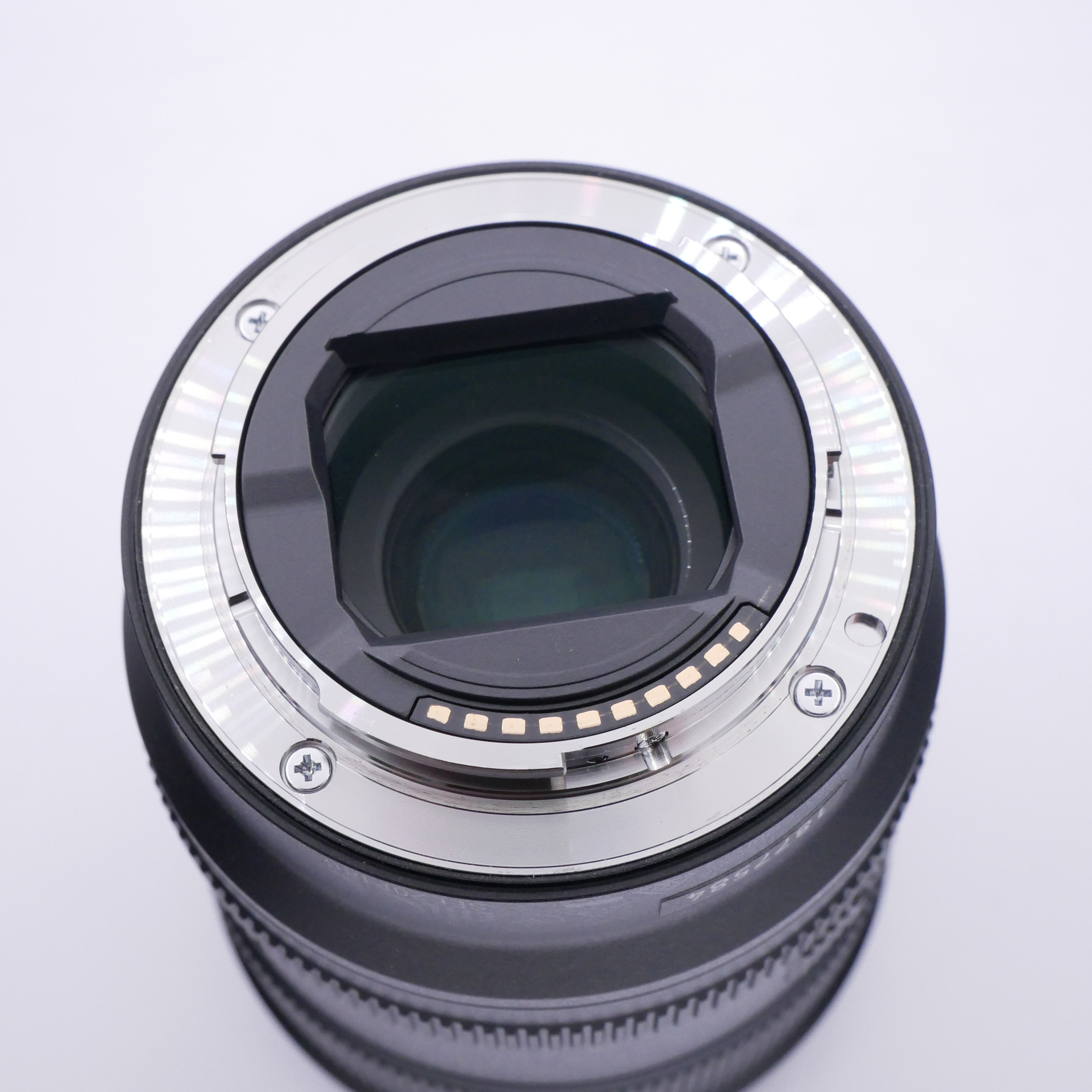 S-H-ND72RC_3.jpg - Sony FE 20mm F1.8 G Lens - Image 1