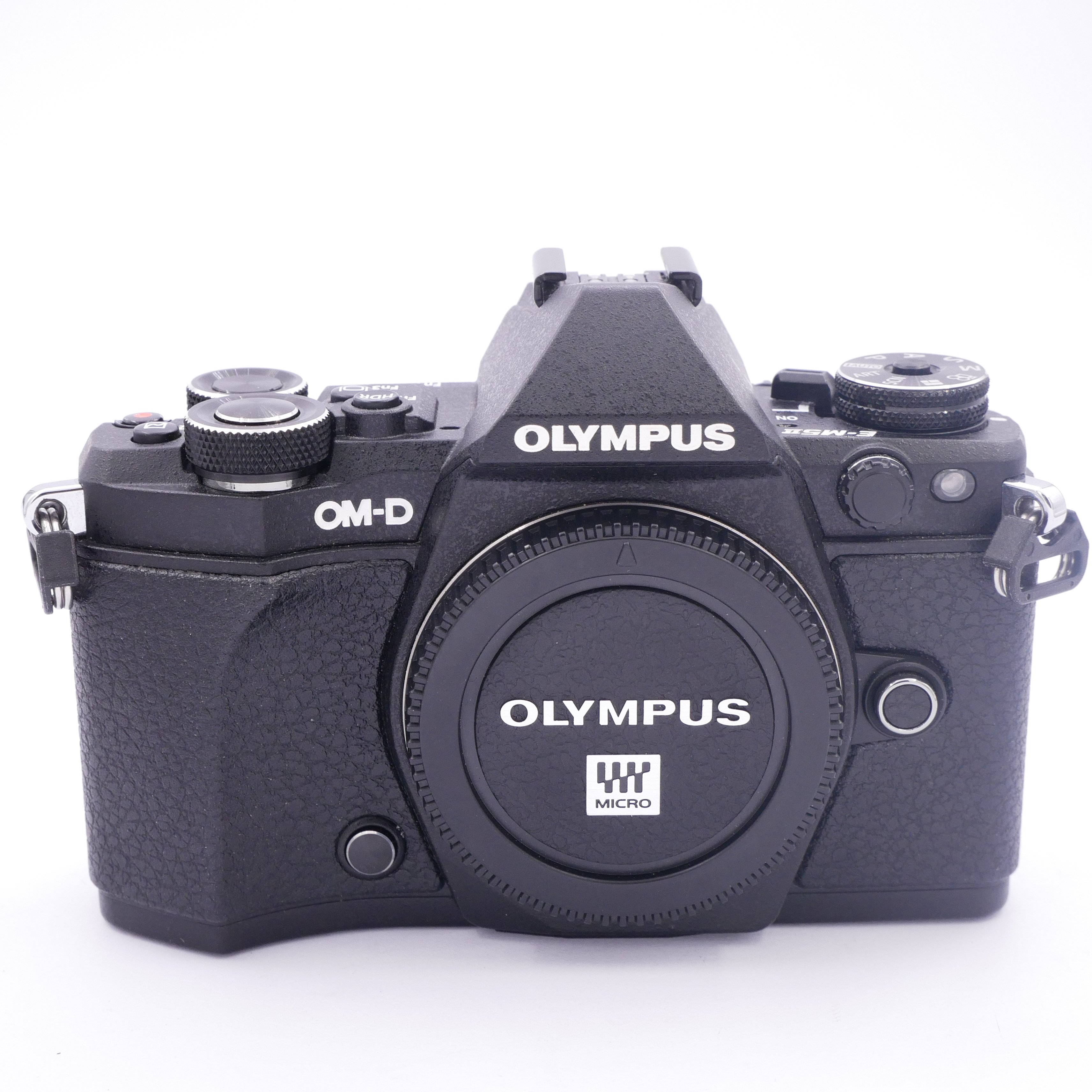 Best image for Olympus E-M5 II Body Only 7,900k Frames 