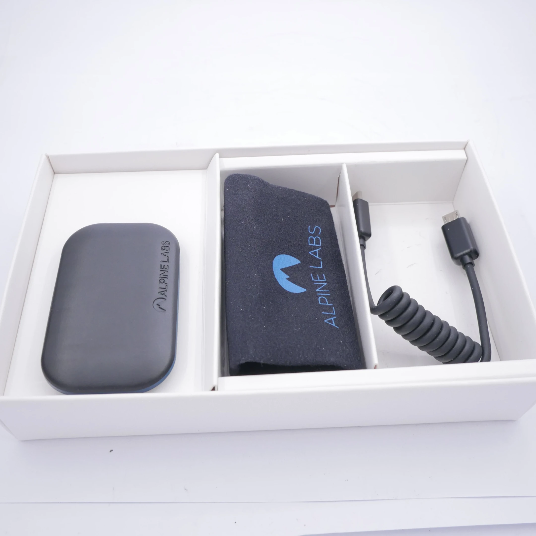 Best image for Alpine Labs Pulse Bluetooth Camera Remote