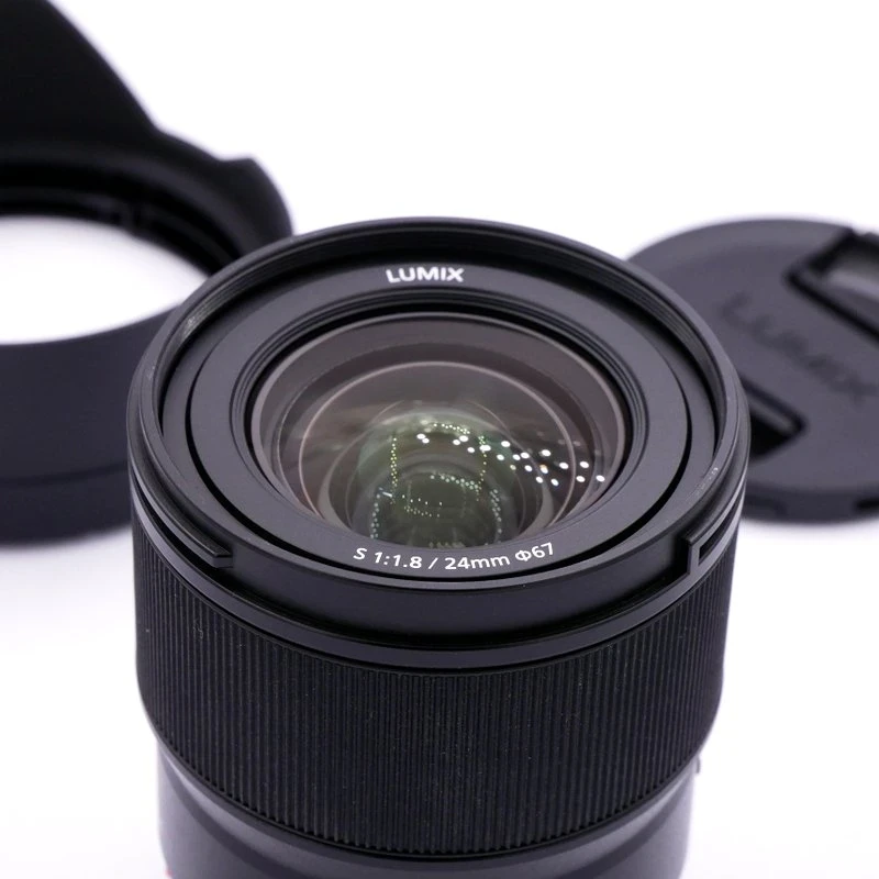 S-H-NRTLHH_2.webp - Panasonic AF 24mm F/1.8 S Lens for L-Mount (was $1249) - Image 1