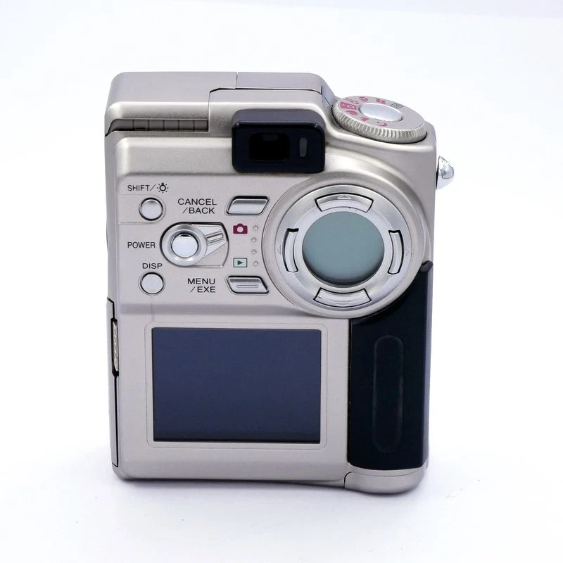 S-H-P7MP37_2.webp - Leica Digilux 4.3  - Thumbnail 2