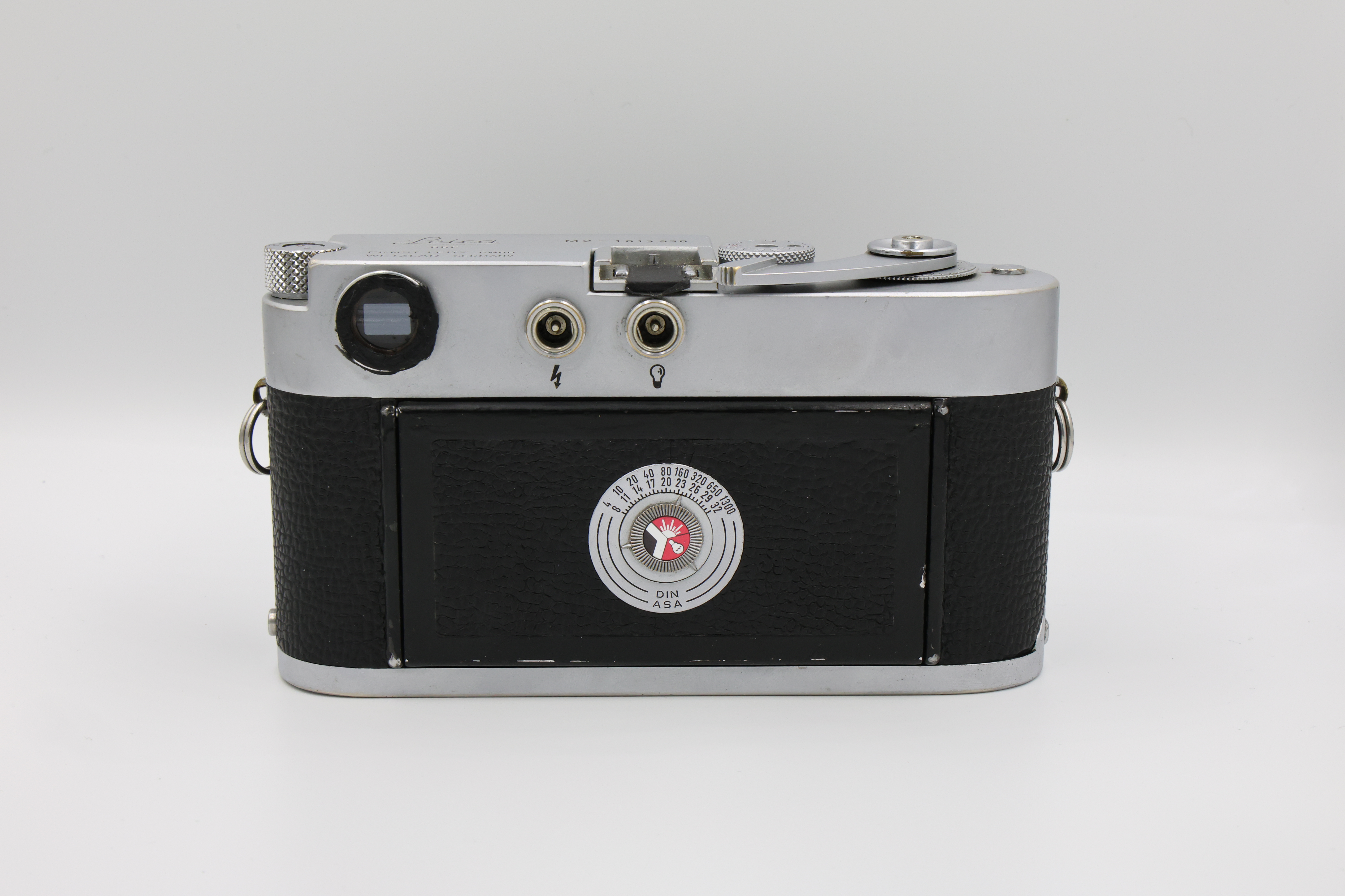 S-H-P7N9MY_4.jpg - Leica M2 + 50mm f/2 Summicron-M - Image 4
