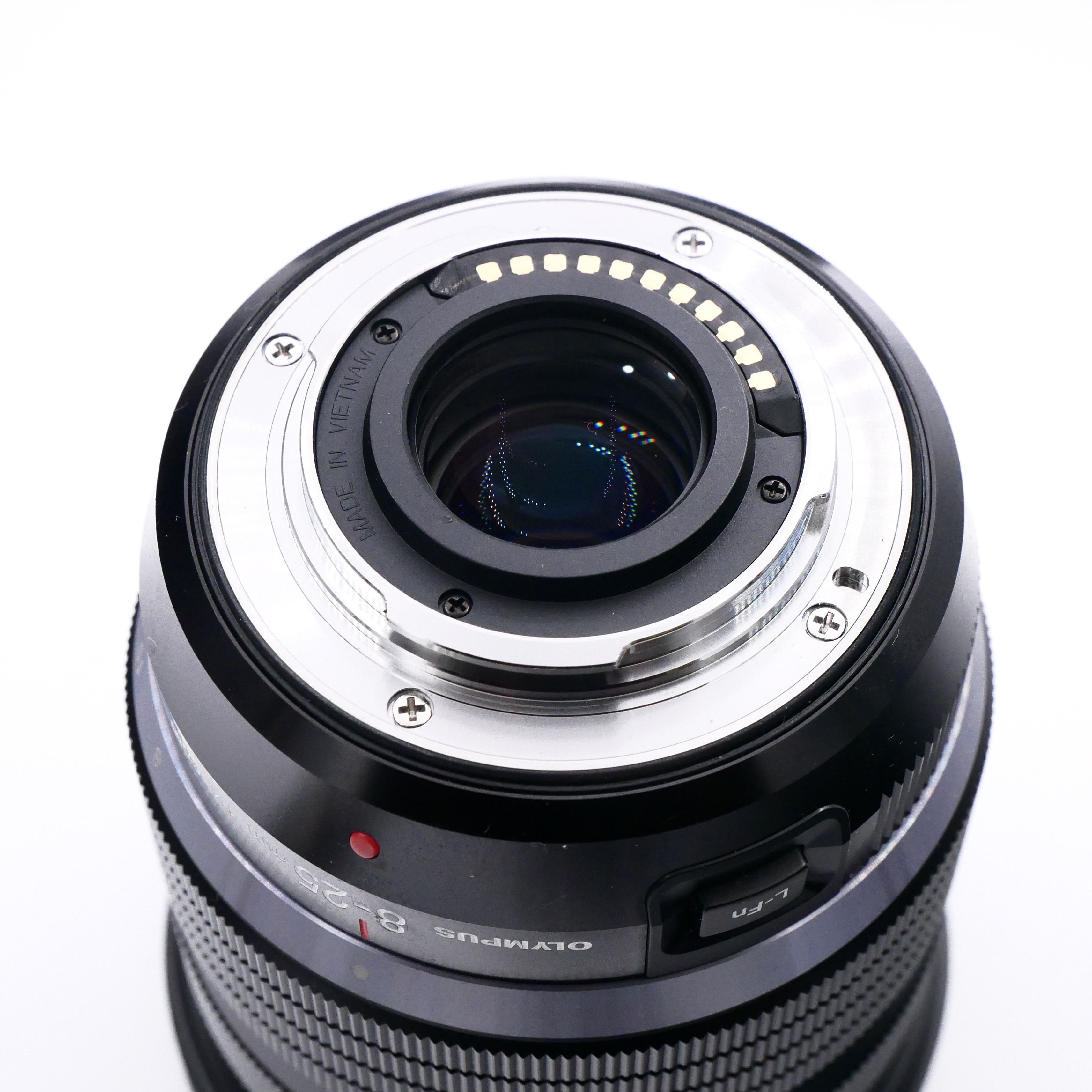 S-H-PM59VX_3.jpg - Olympus M.Zuiko 8-25mm f/4 Pro Lens - Image 2