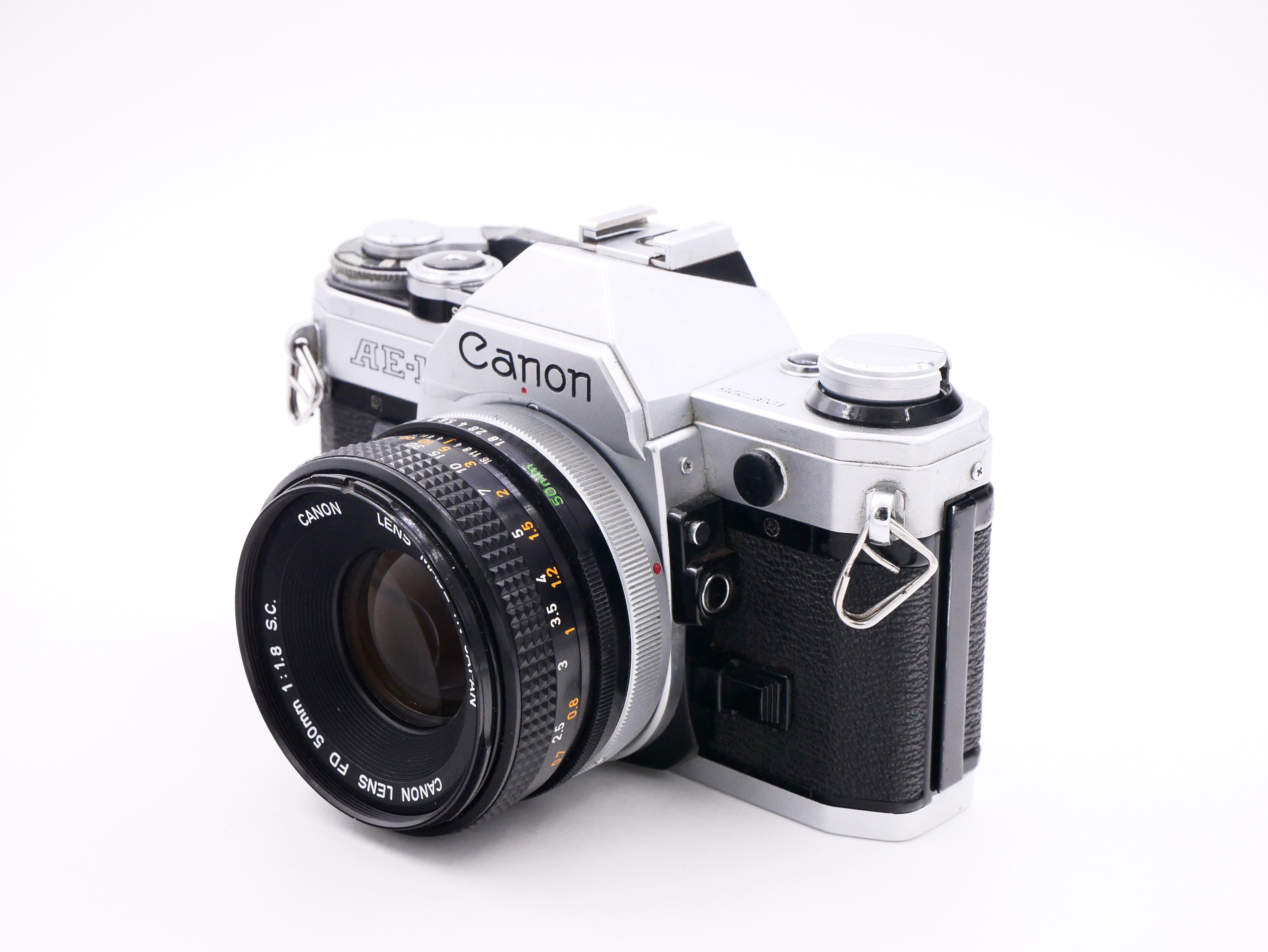 Canon AE-1 + FD 50mm F1.8