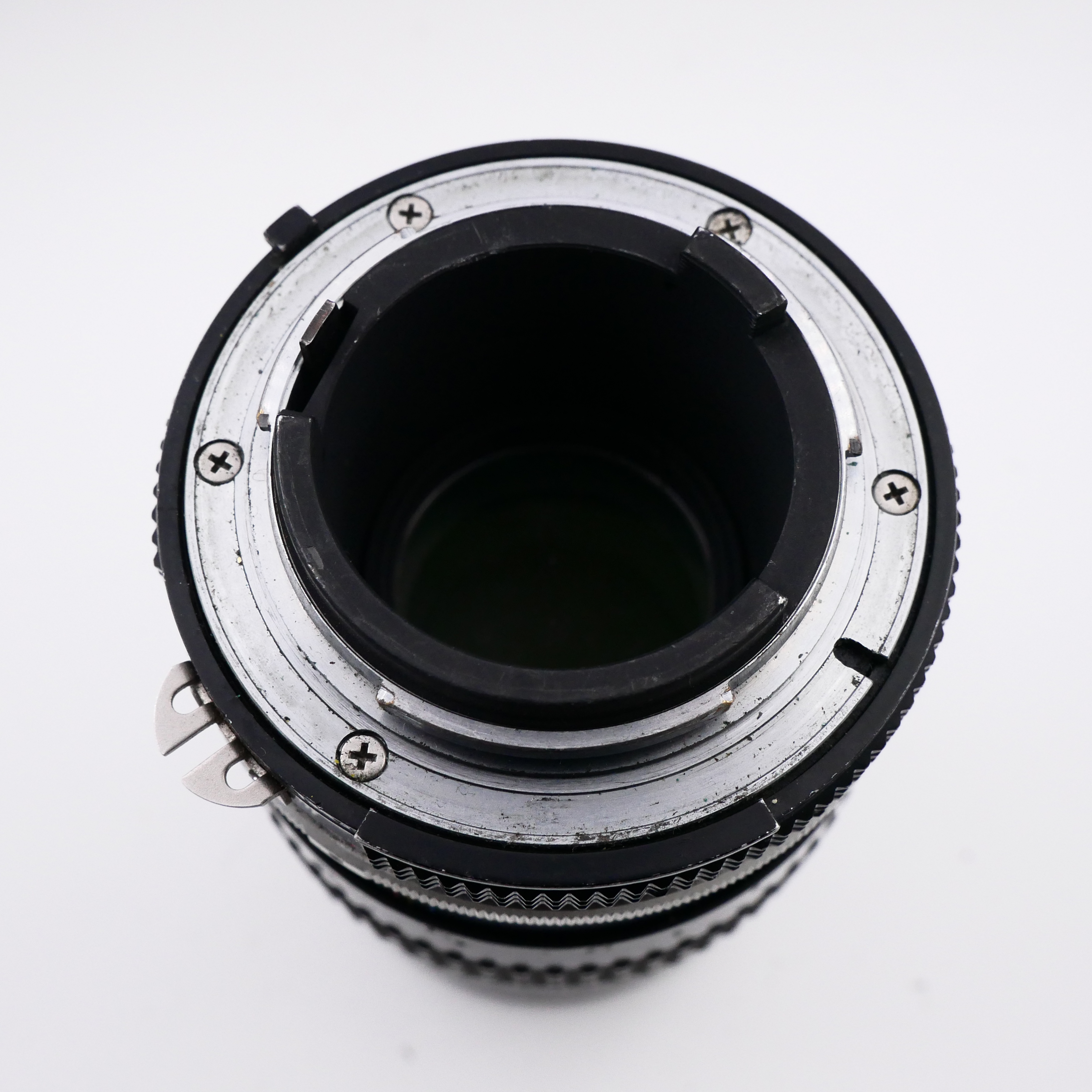 S-H-PRXU53_4.jpg - Nikon FE Kit 50mm F1.4 + 28mm F3.5 + 135mm F3.5 + PK-11 Extention Ring - Image 1