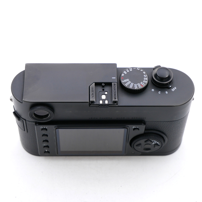 S-H-PTLYR3_7.jpg - Leica Monochrom Body - (See Description) Model 10 760