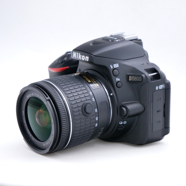 Nikon D5600 + 18-55mm F/3.5-5.6 G VR Dx - Only 6K Frames