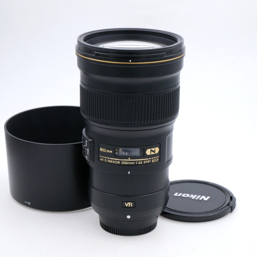 Nikon AFs 300mm F/4E PF ED VR Lens
